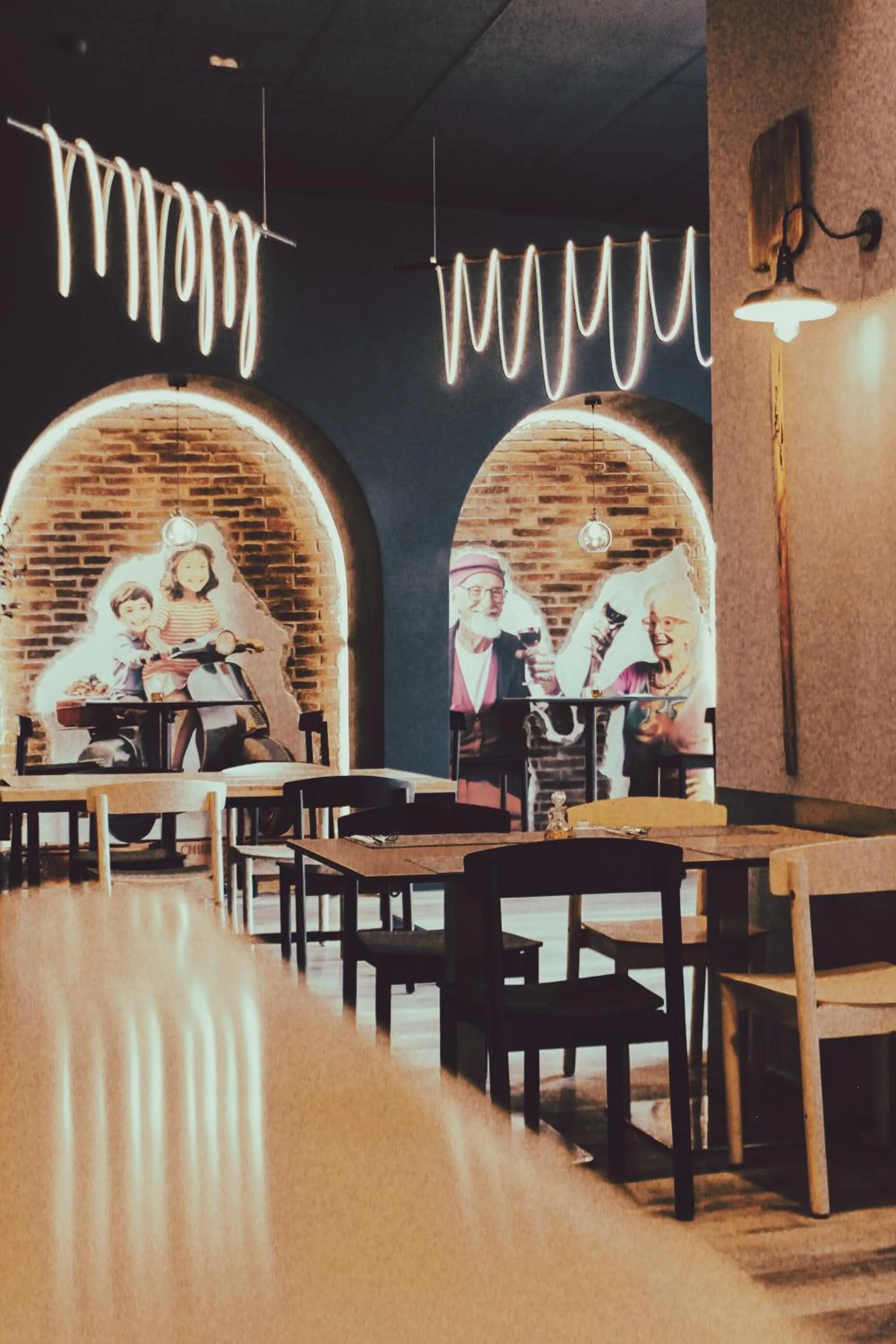 Restaurant/places to eat in ibis Santiago Las Condes