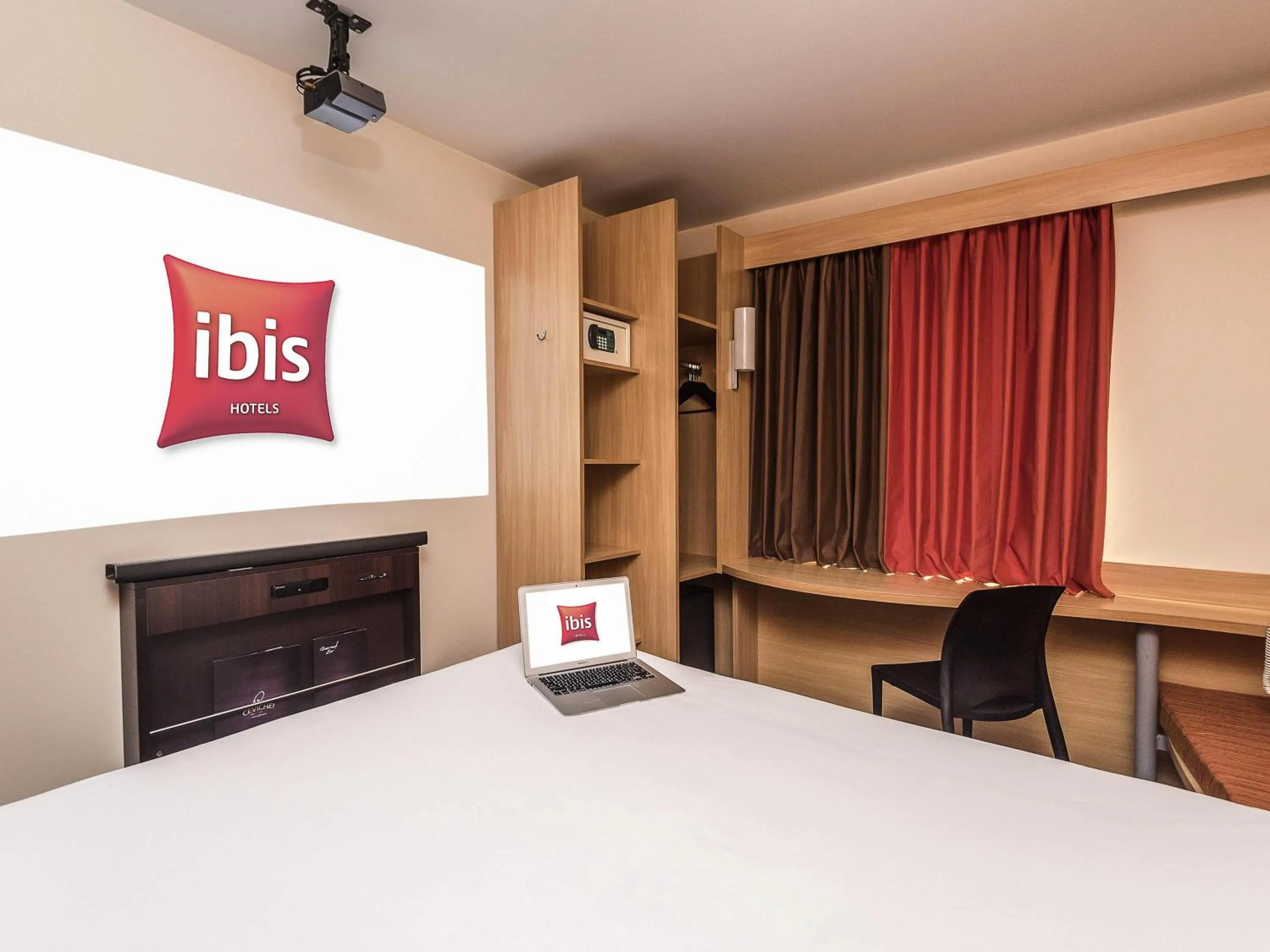 Other, Bed in ibis Santiago Las Condes