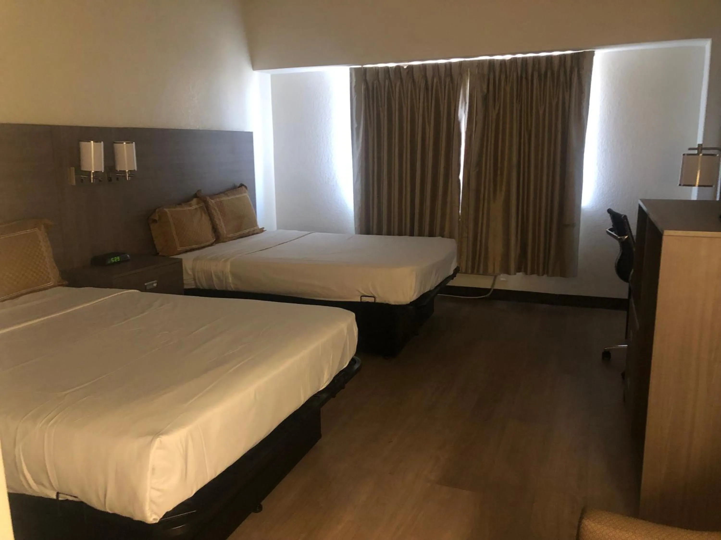 Photo of the whole room, Bed in Inn at the Highland Denver Downtown