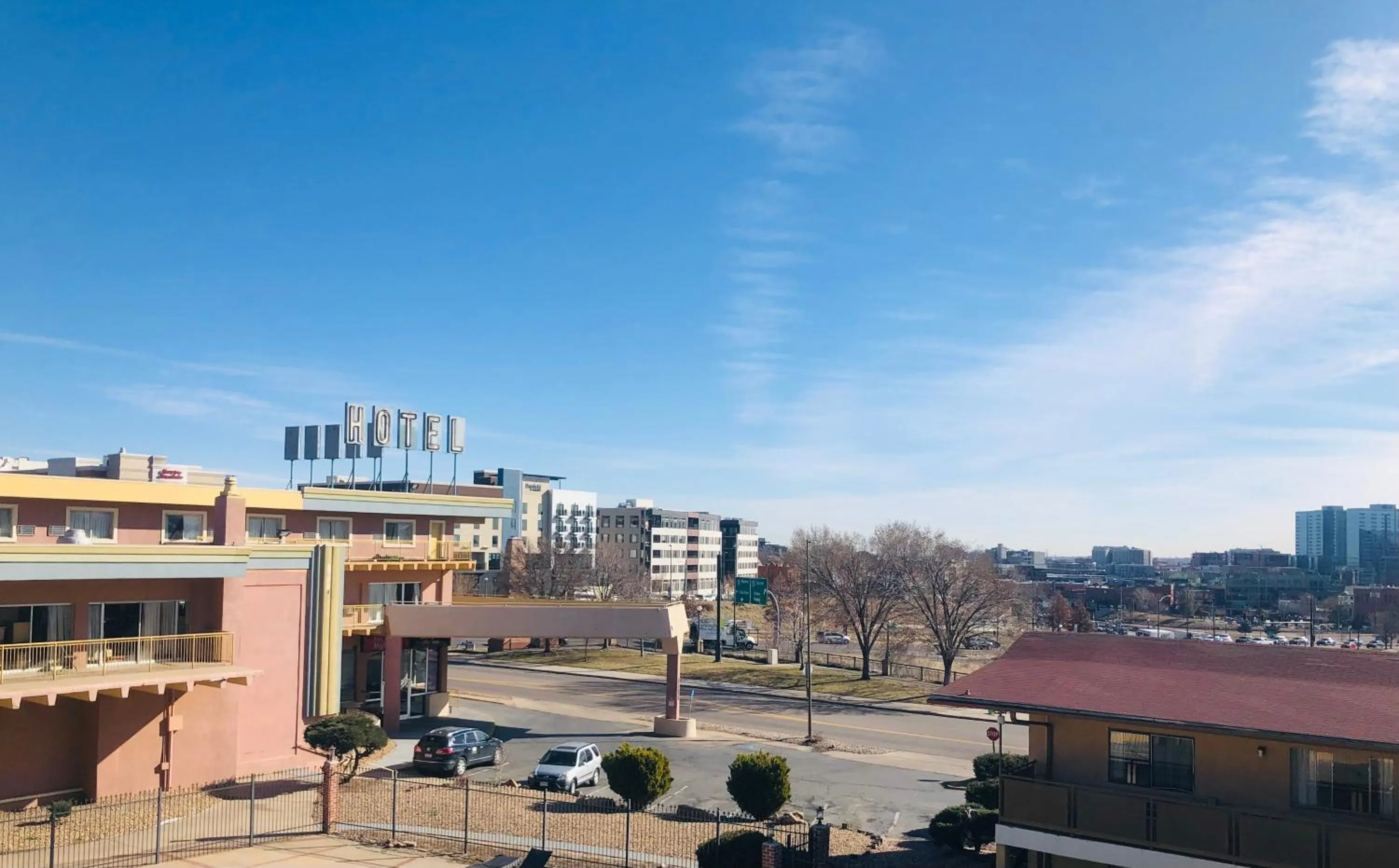 City view in Inn at the Highland Denver Downtown