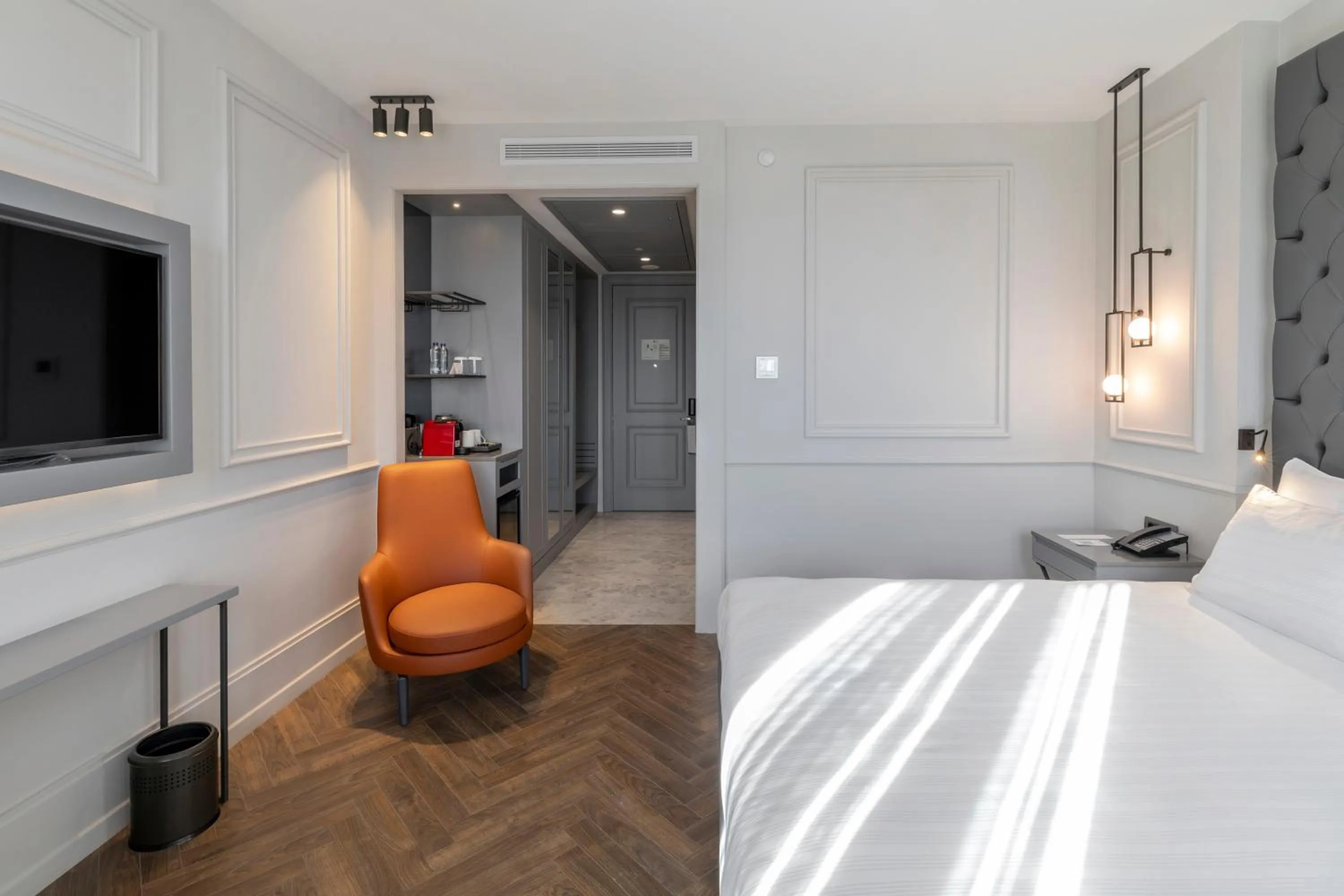 TV and multimedia, Bed in Wish More Hotel Şişli