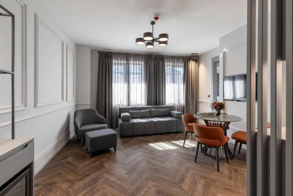 Photo of the whole room in Wish More Hotel Şişli