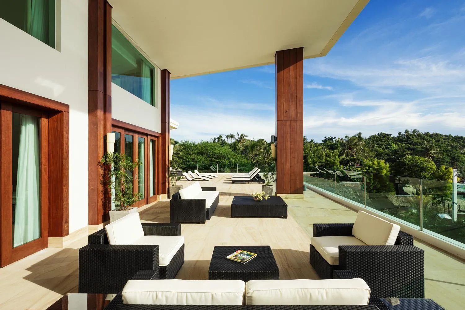 Balcony/Terrace in Under the Stars Luxury Apartment