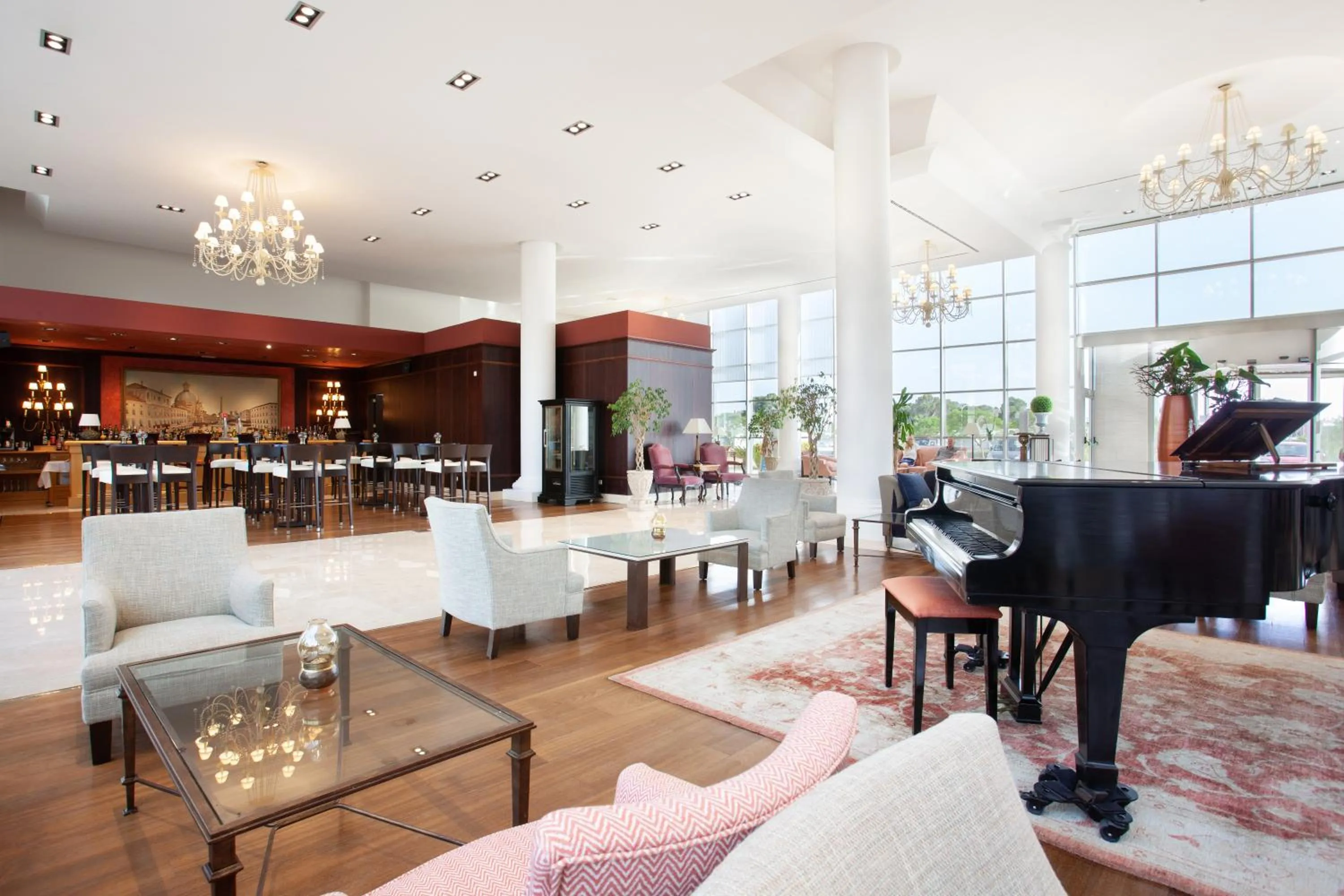 Lounge or bar in Grupotel Playa de Palma Suites & Spa