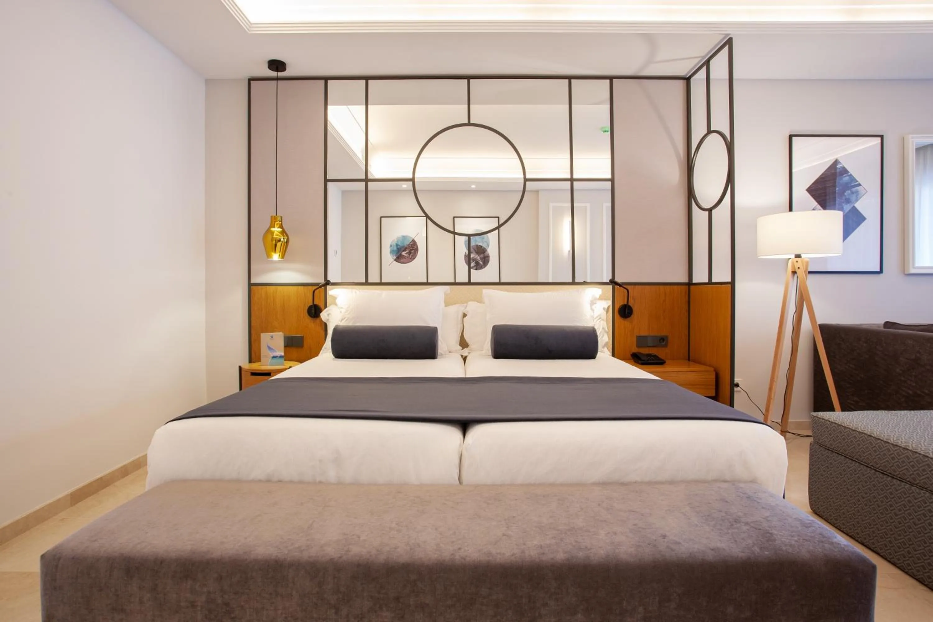 Bed in Grupotel Playa de Palma Suites & Spa