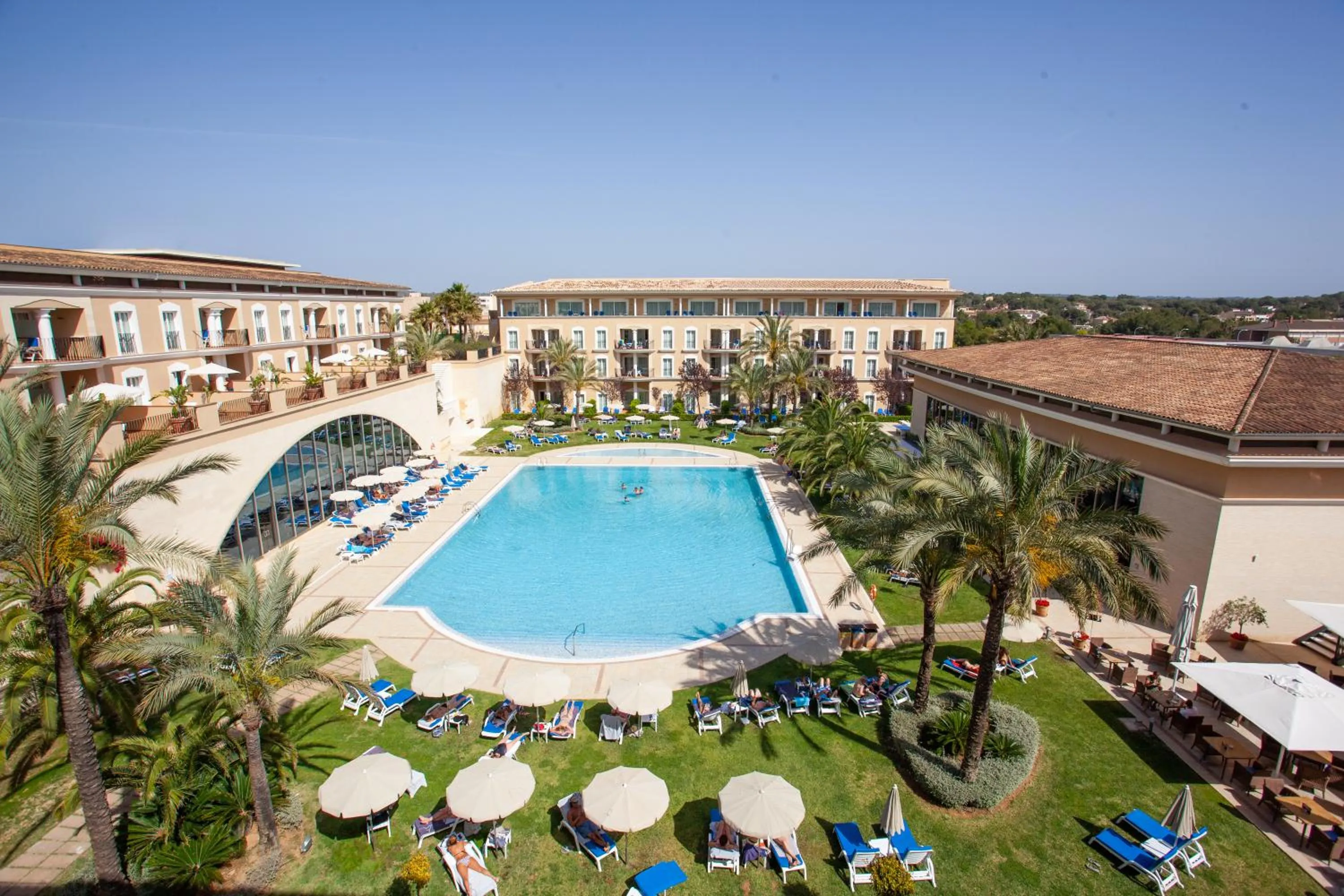 Swimming pool in Grupotel Playa de Palma Suites & Spa