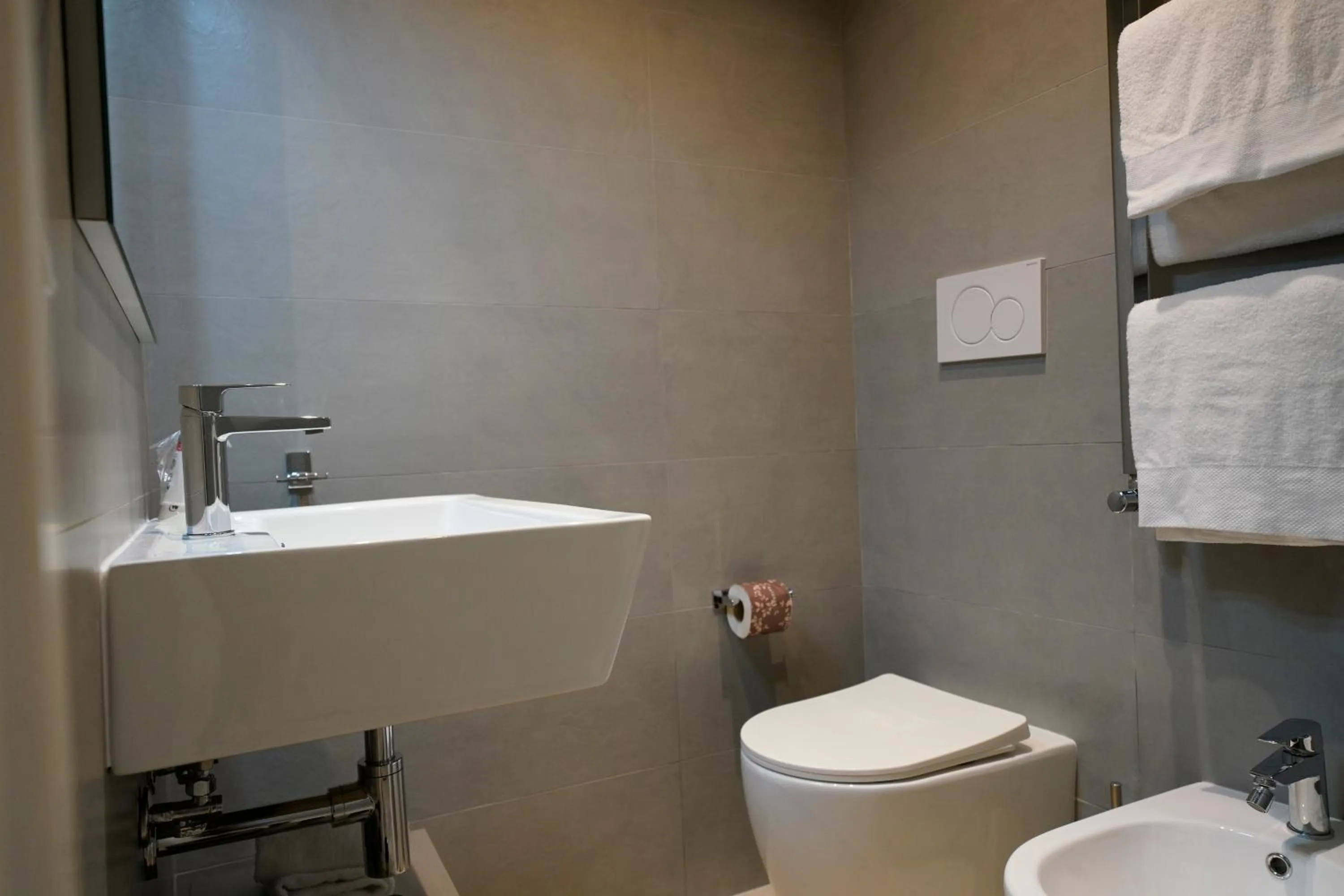 Bathroom in Hotel Valle del Fiora