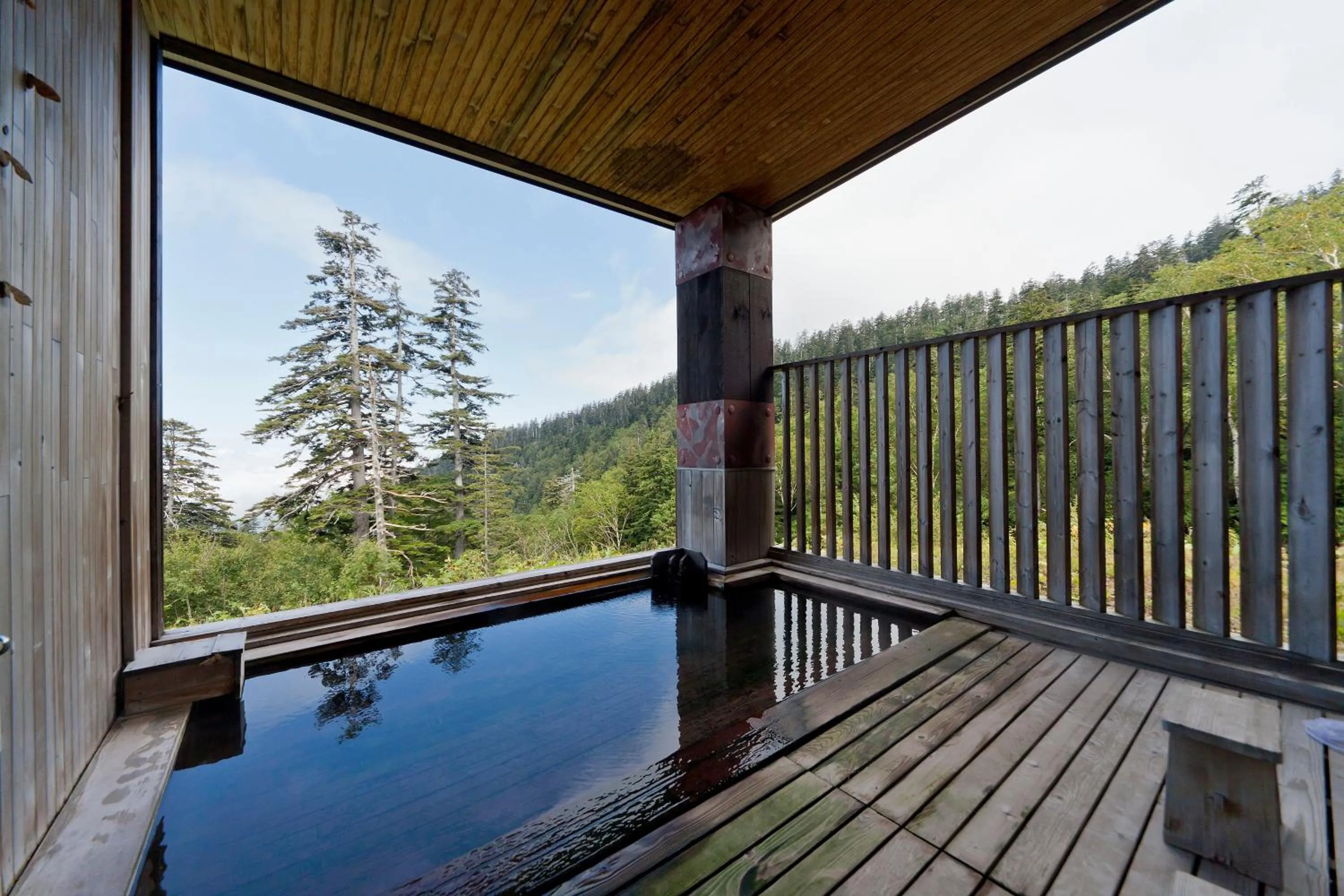 Hot Spring Bath in Kamihoroso