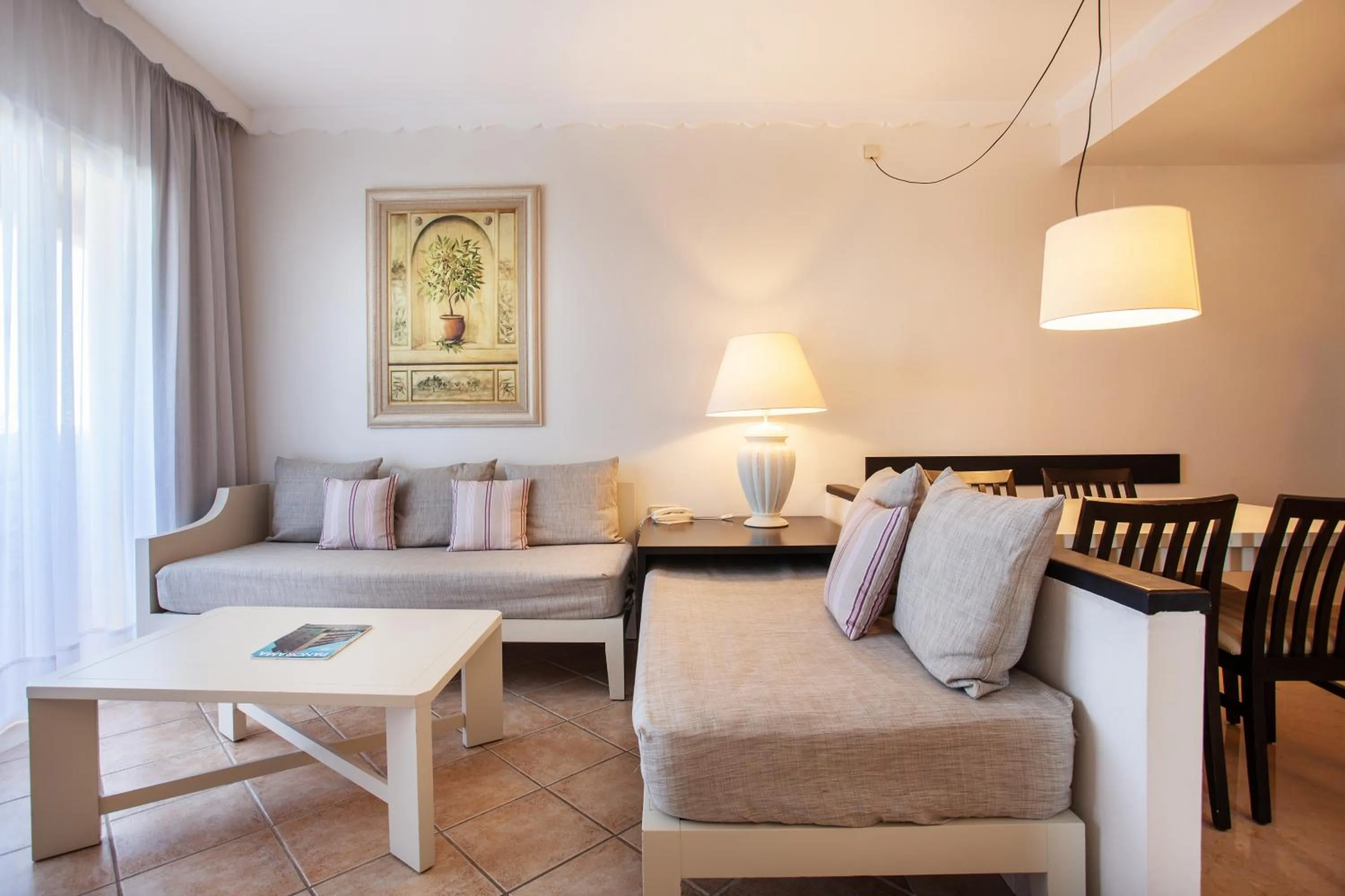 Living room in Grupotel Macarella Suites & Spa