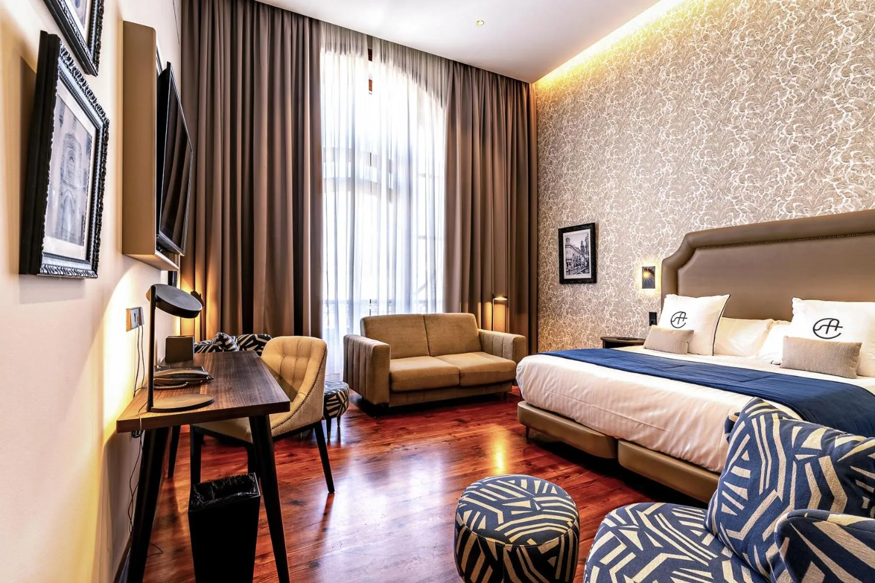 Bed in Boutique Hotel Cordial Plaza Mayor de Santa Ana