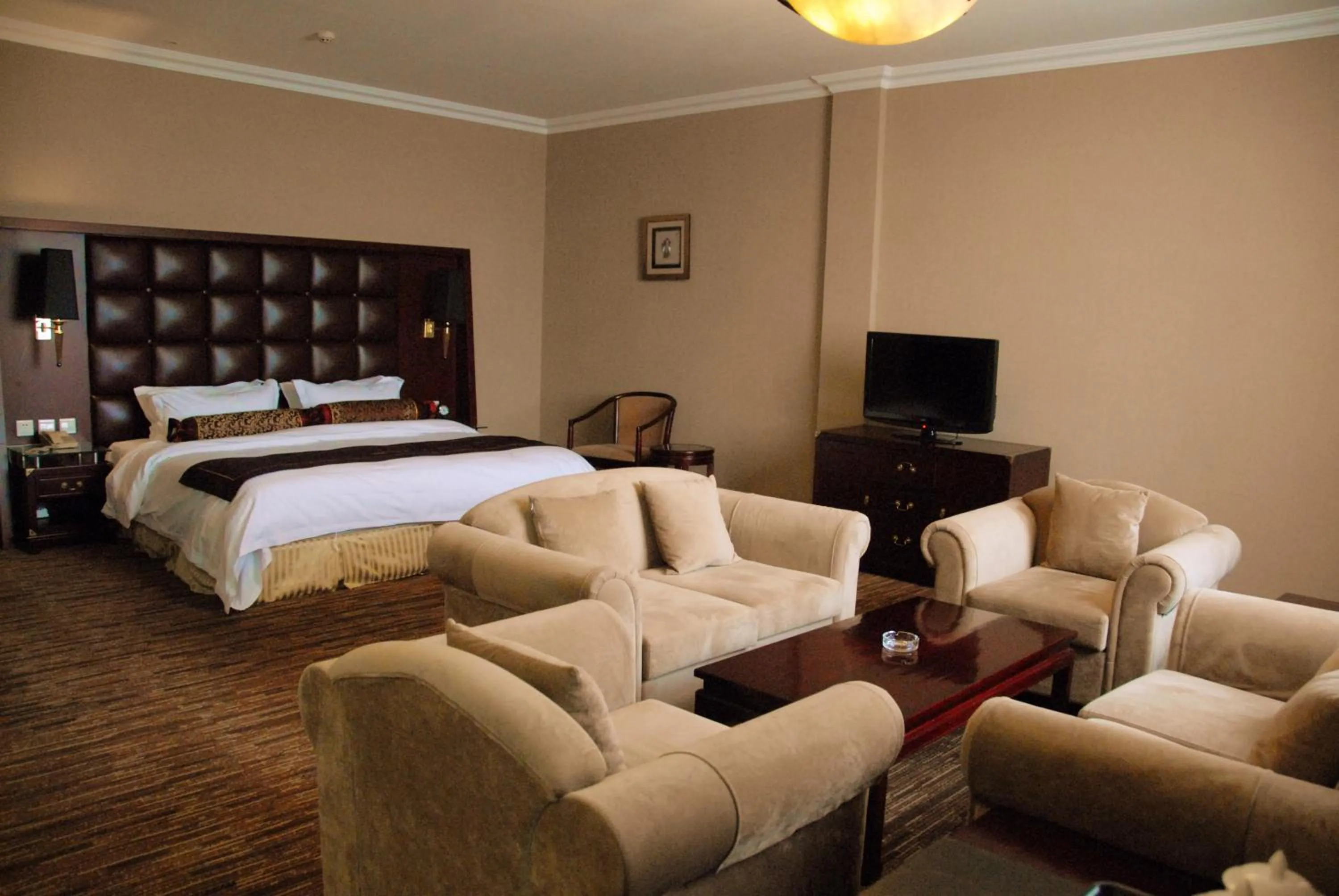 Bedroom in Jianguo Qianmen Beijing