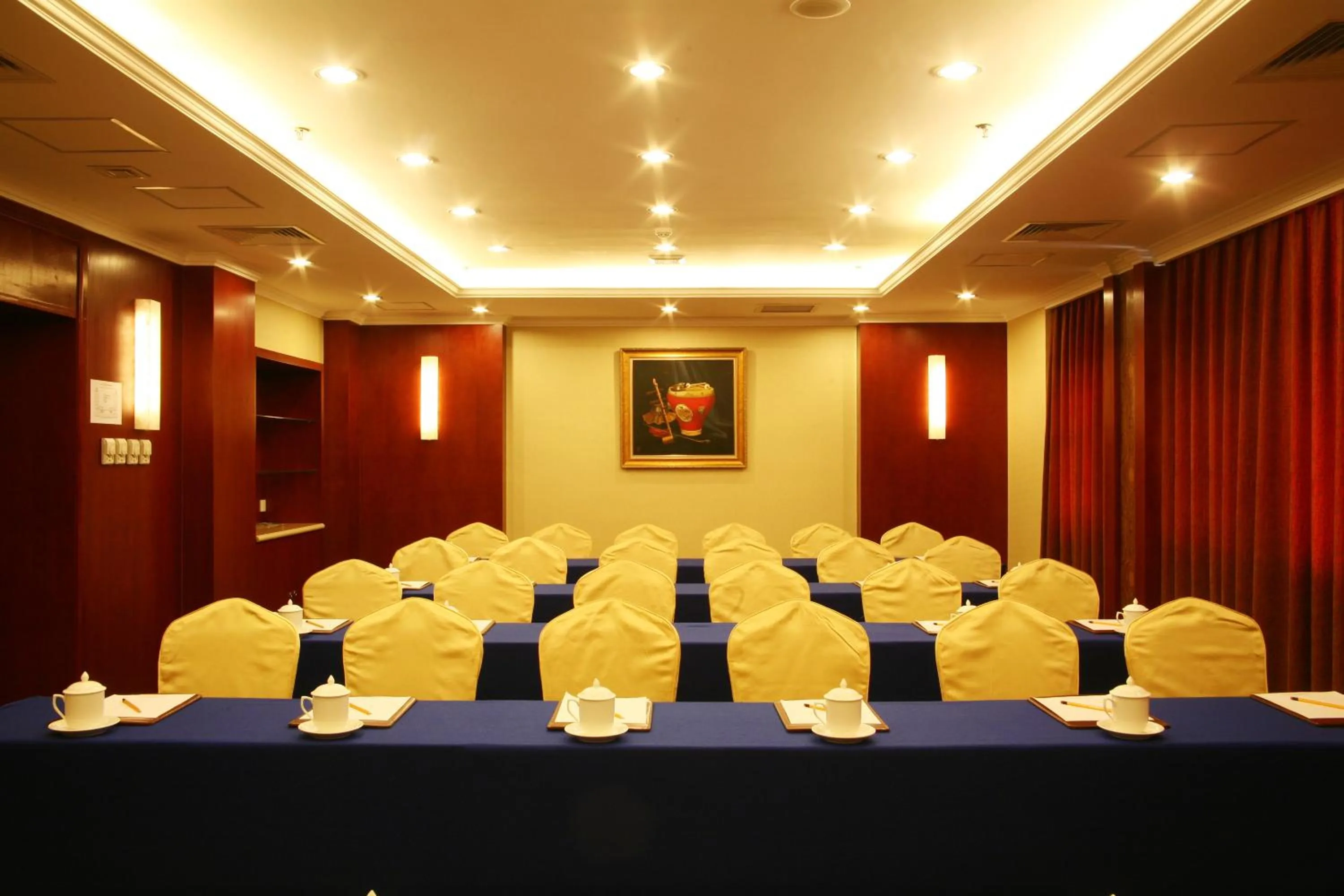 Business facilities in Jianguo Qianmen Beijing