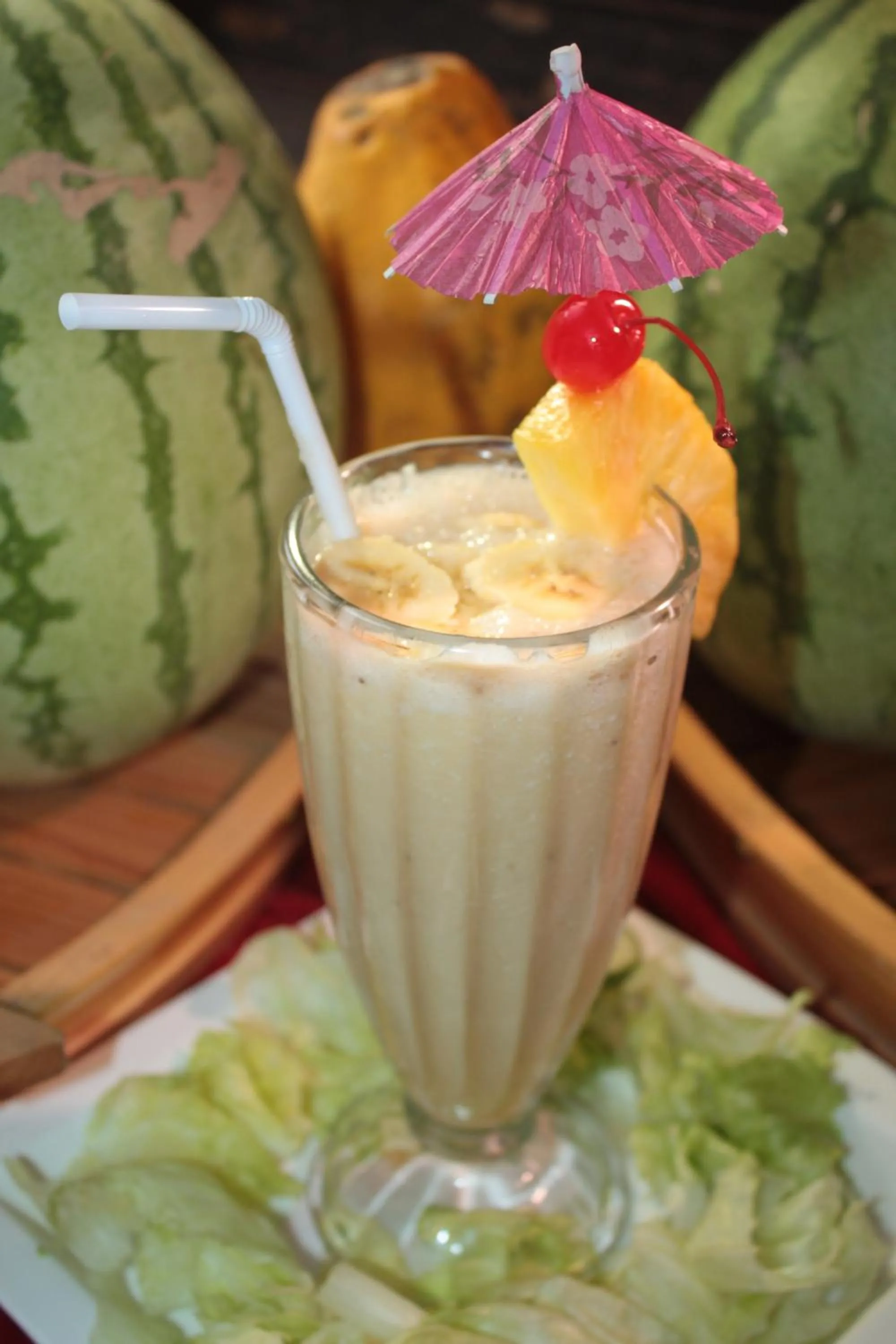 Food in The Pinnacle Hotel and Suites