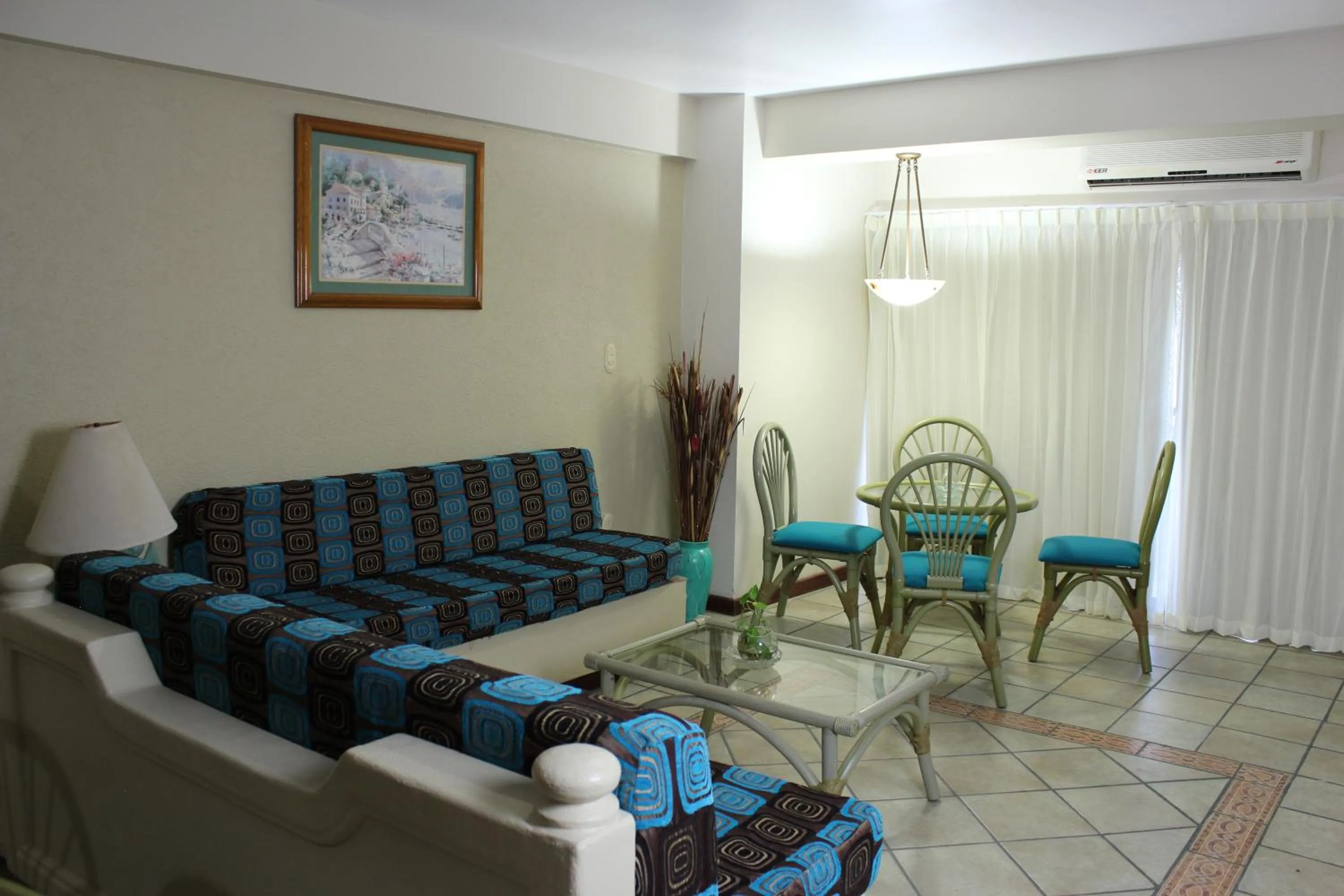 Living room in Hotel Playa Marina
