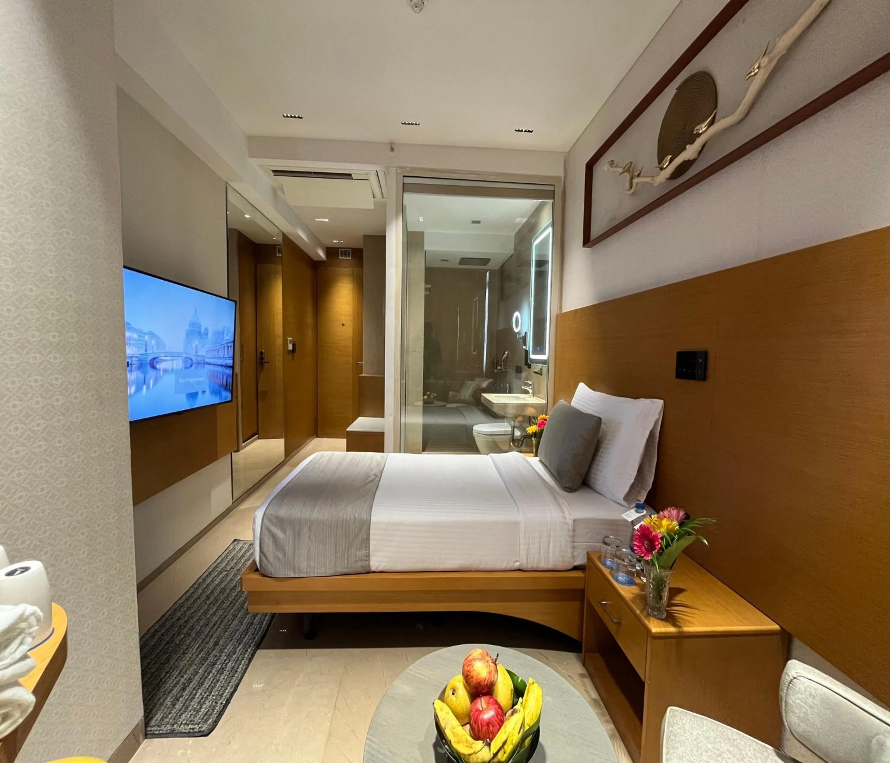 Bed in Morvee Hotels Alipore Kolkata