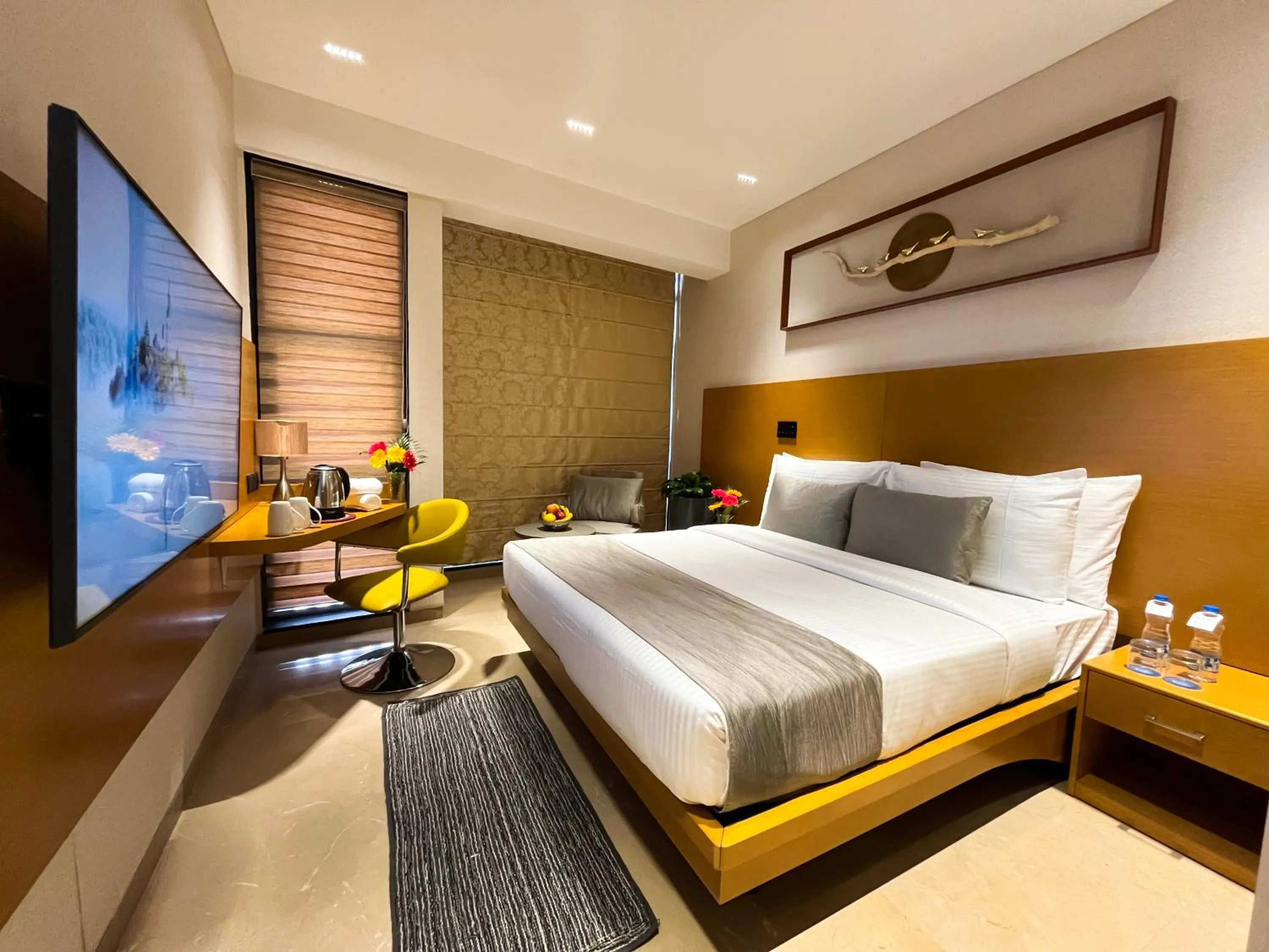 Bedroom, Bed in Morvee Hotels Alipore Kolkata