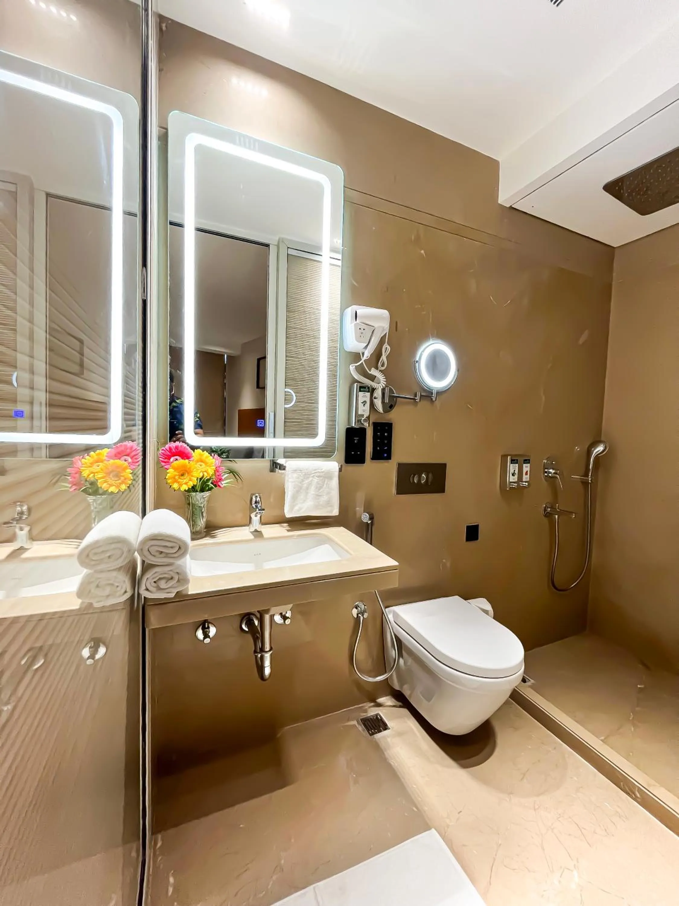 Bathroom in Morvee Hotels Alipore Kolkata