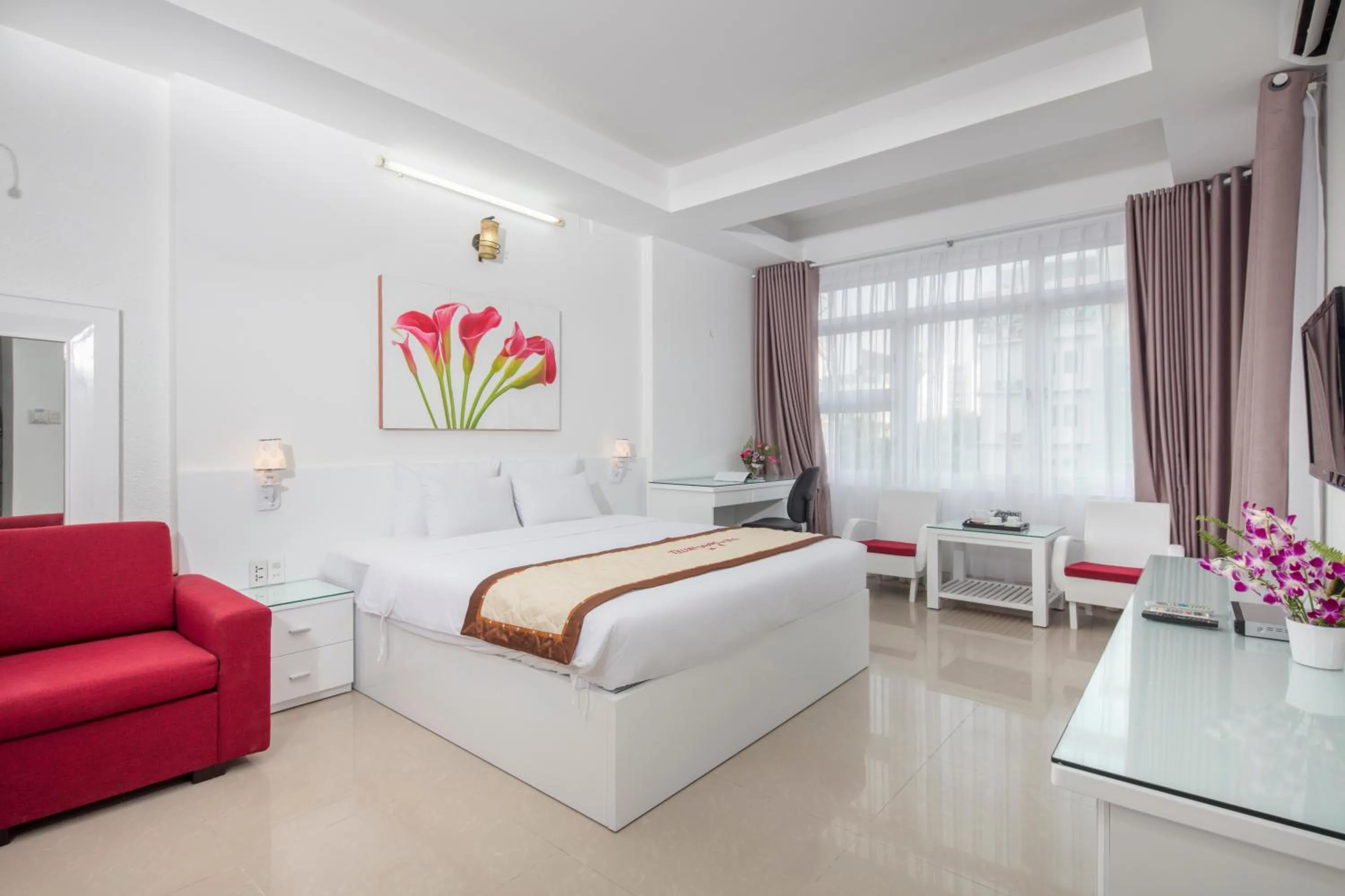 Photo of the whole room, Bed in Vien Dong Hotel 3