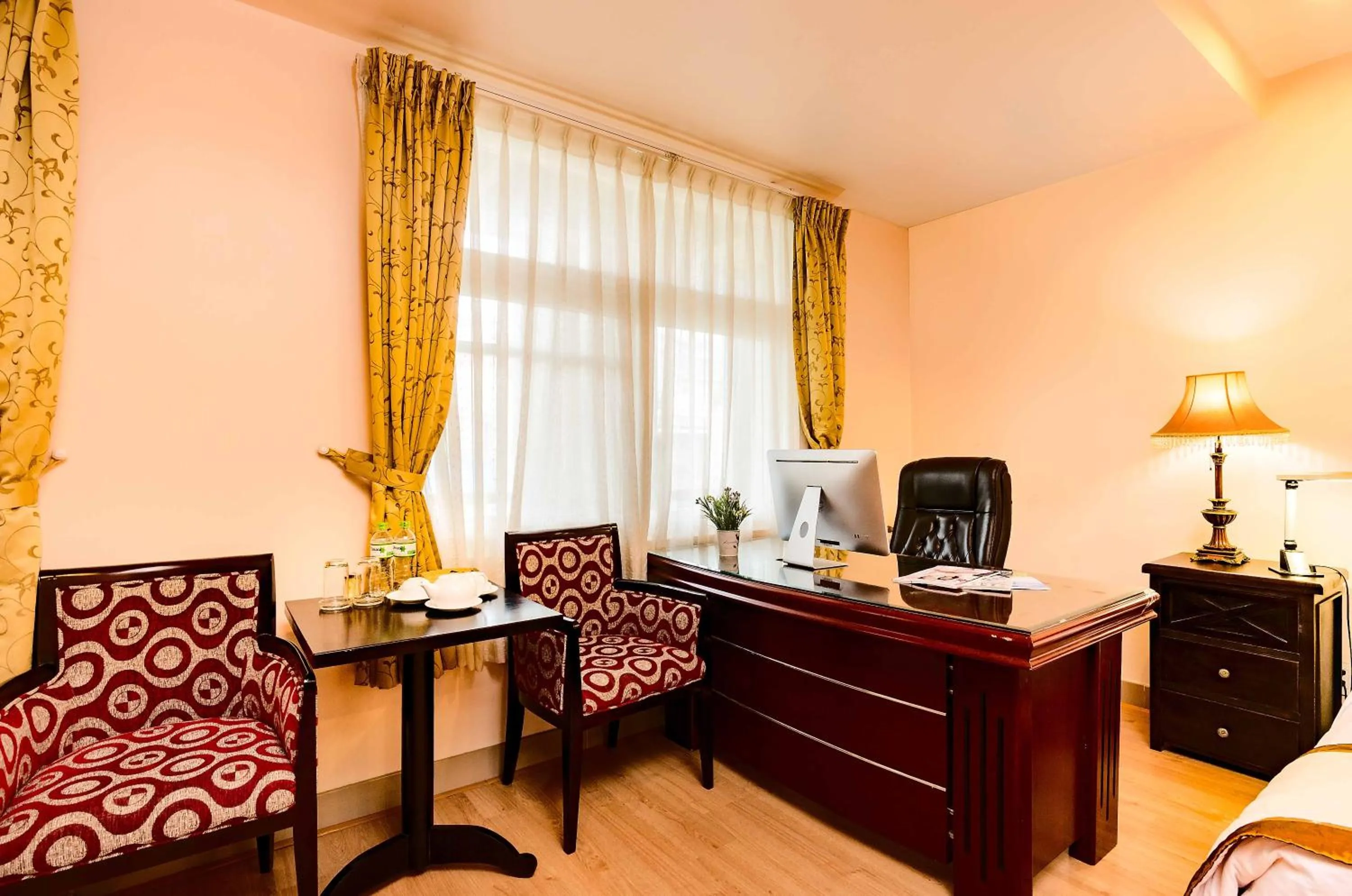 Seating area in Vien Dong Hotel 2