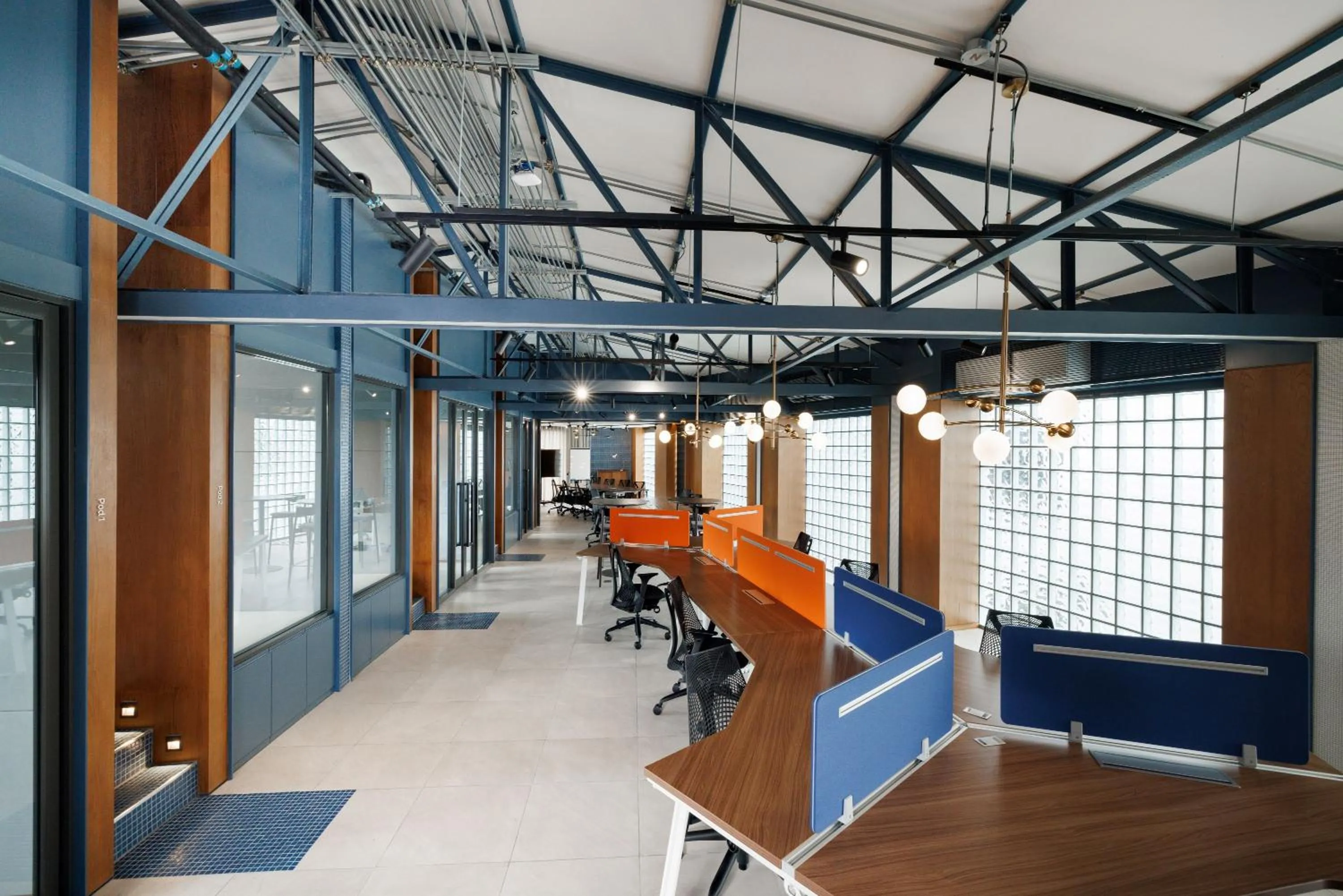 Property building in YANH Ratchawat Hotel