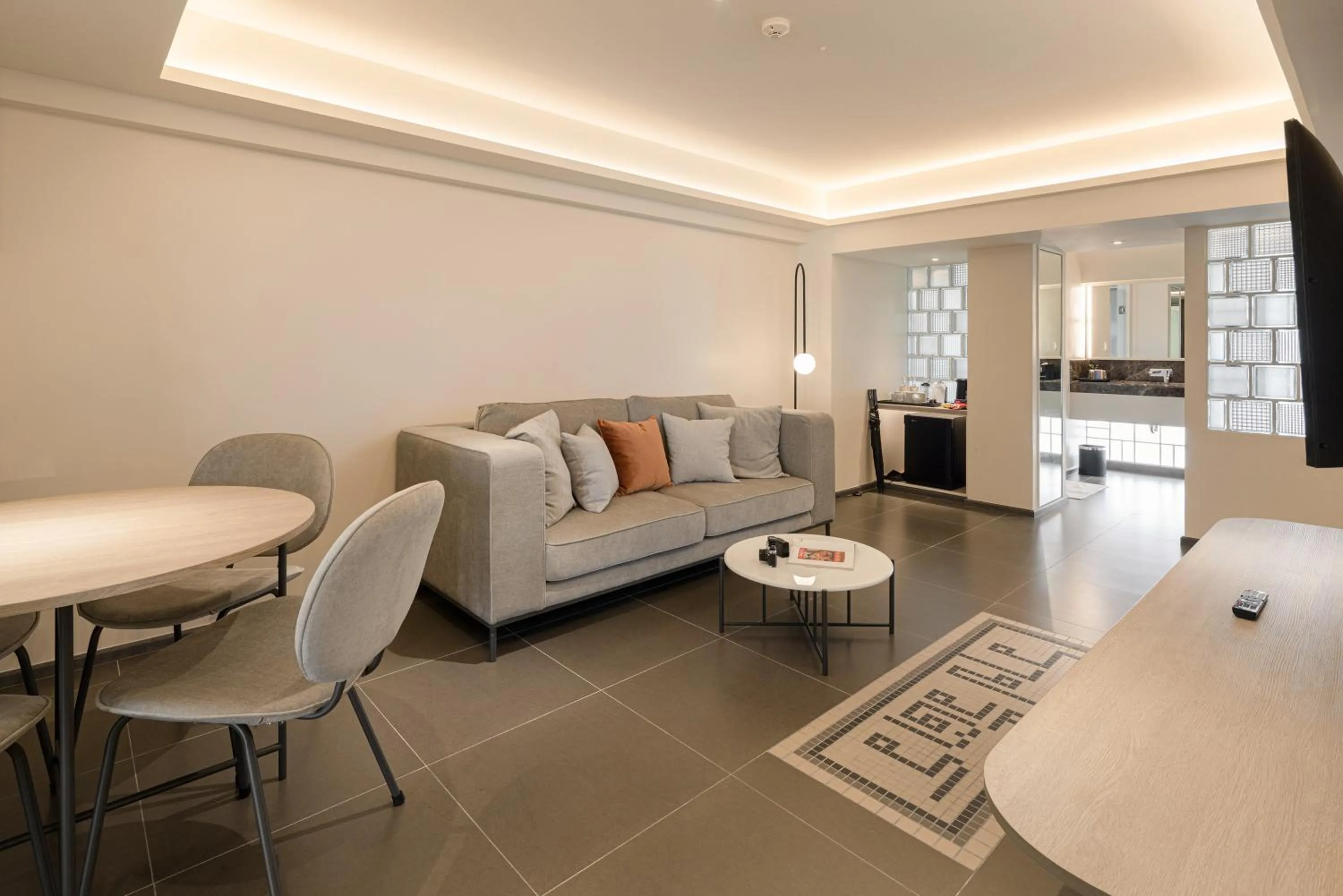 Living room in YANH Ratchawat Hotel