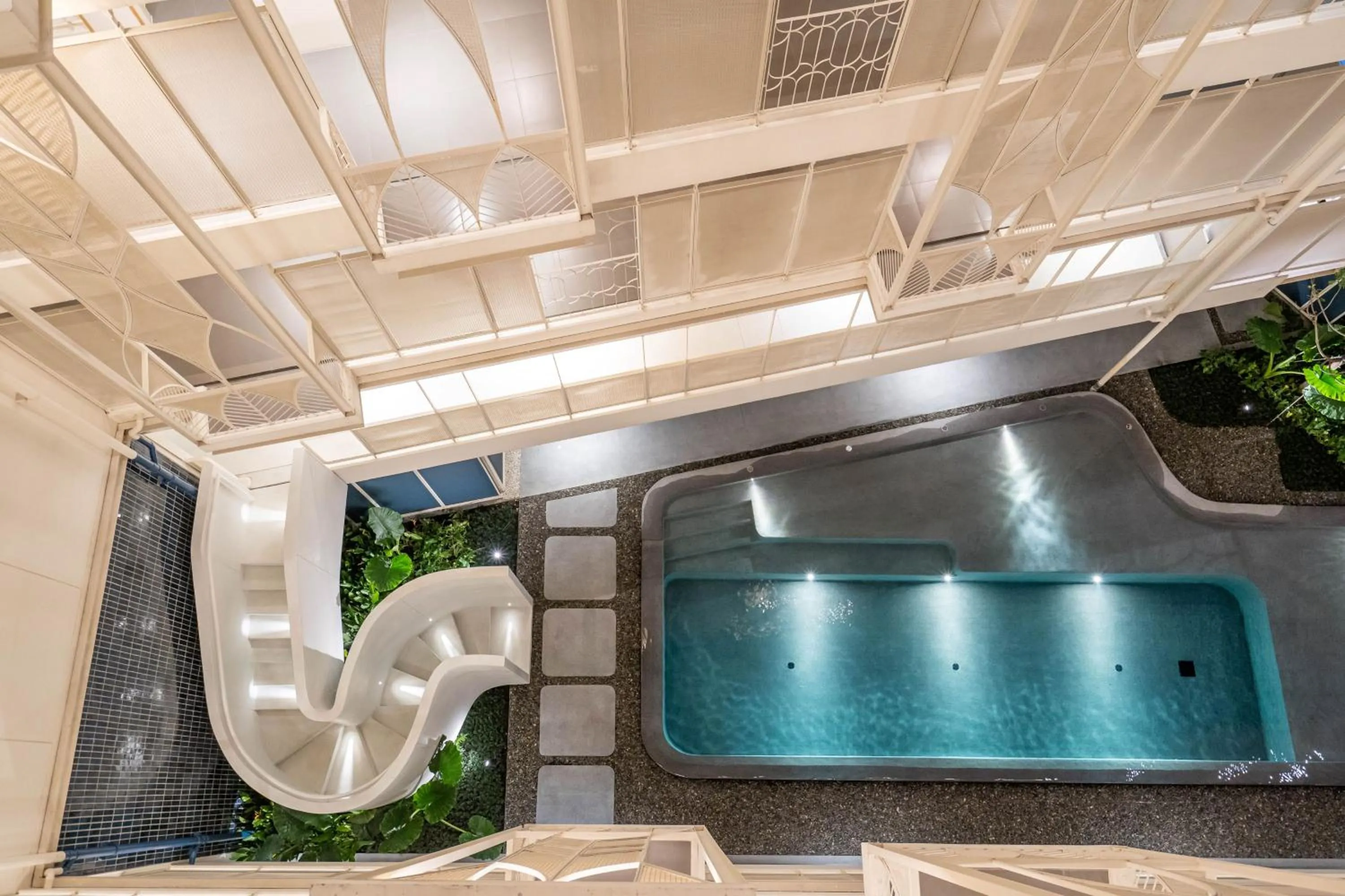 Property building in YANH Ratchawat Hotel