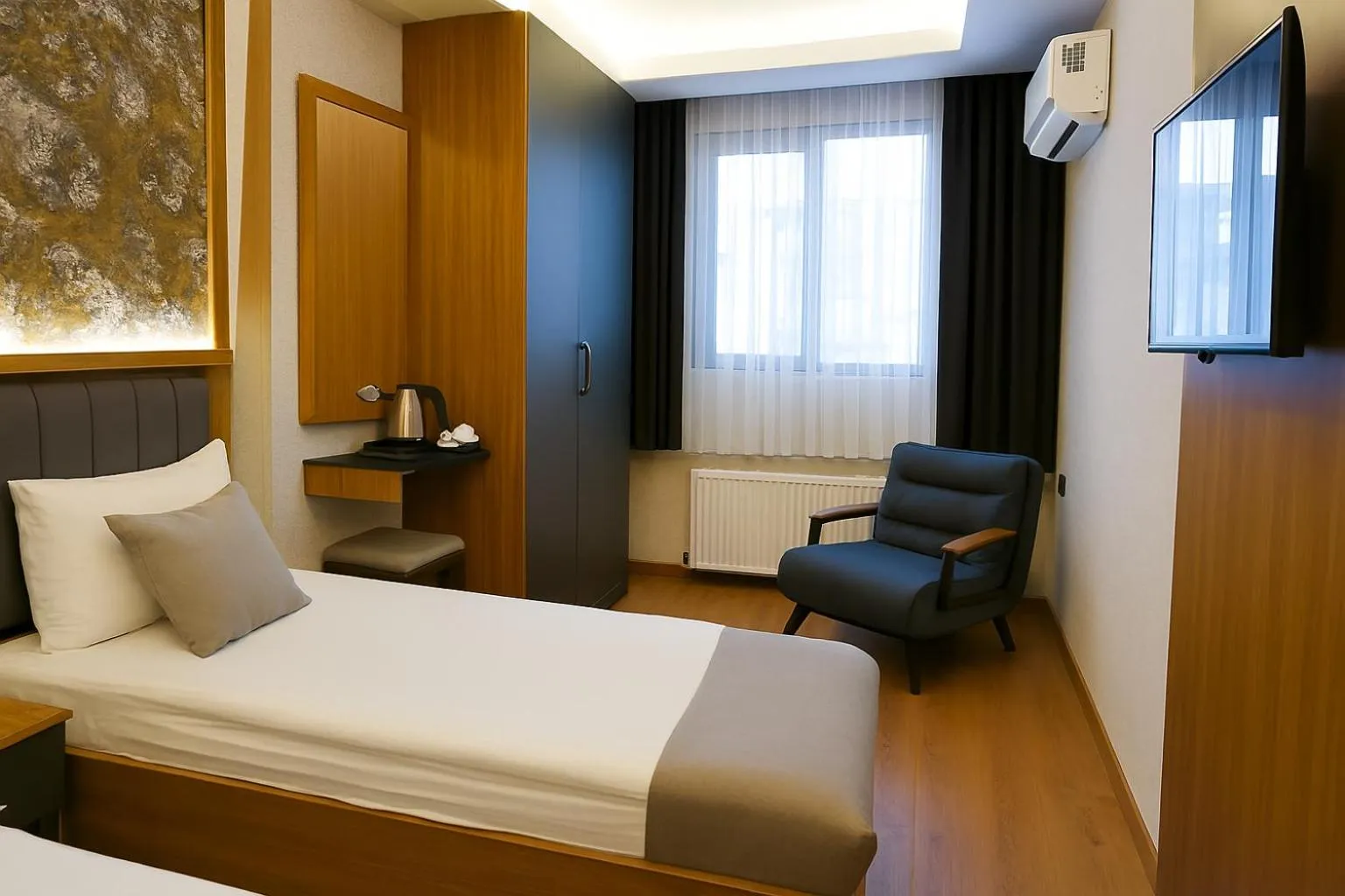 Bed in CALENBERG HOTEL