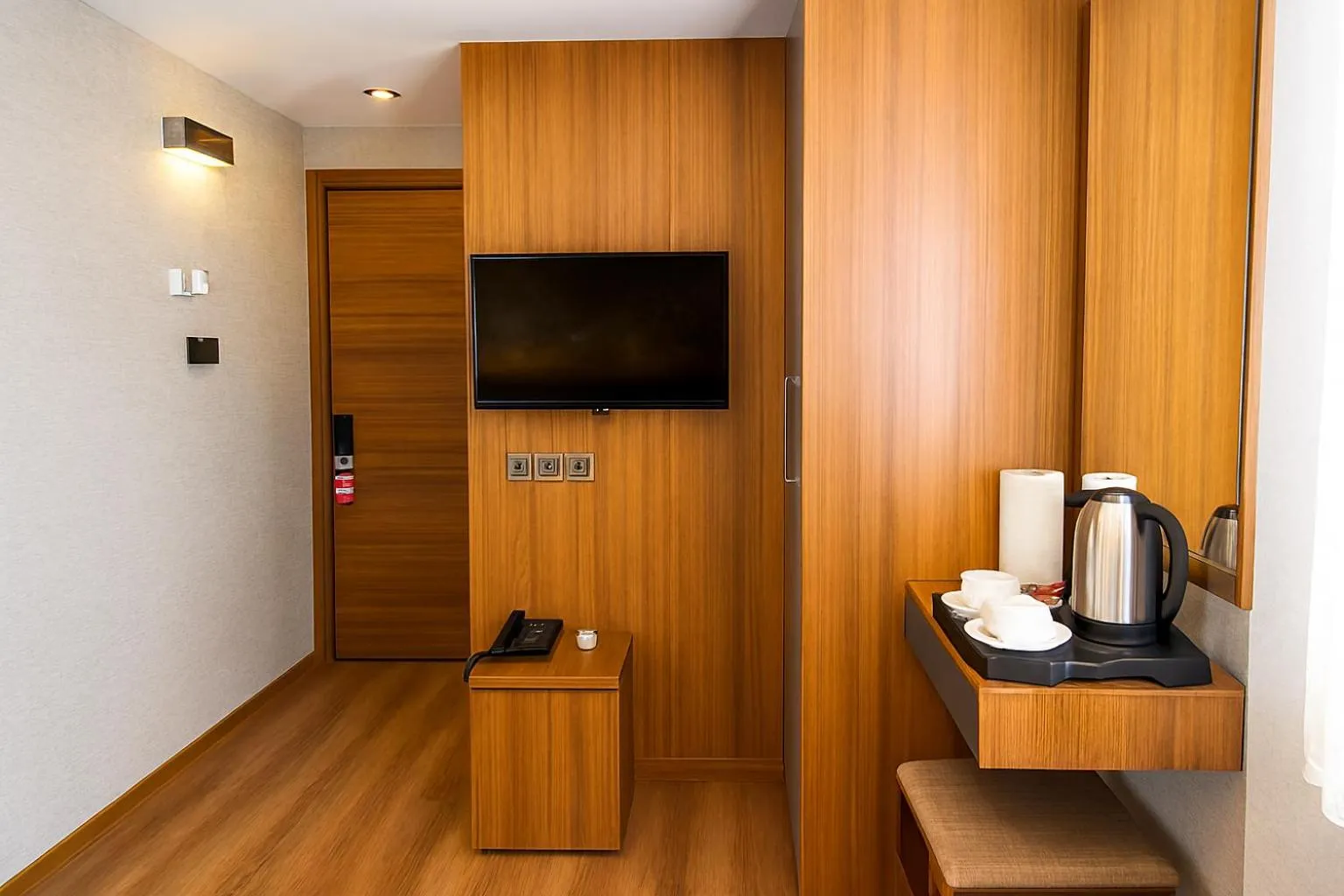 TV and multimedia in CALENBERG HOTEL