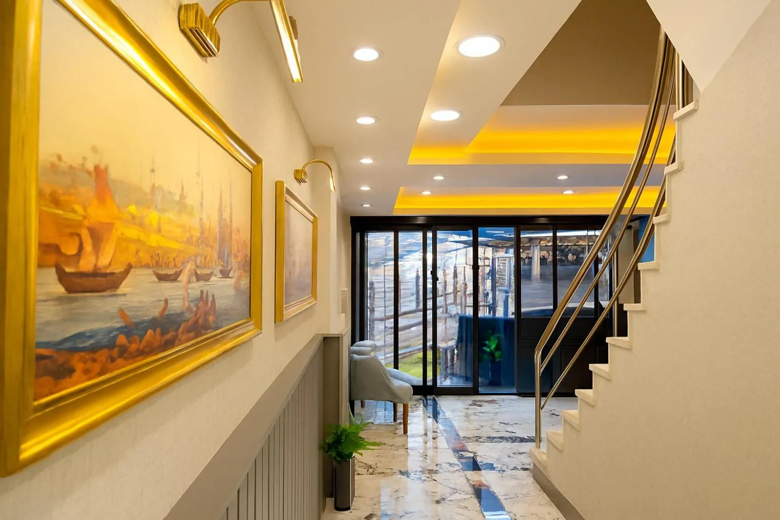 Facade/entrance in CALENBERG HOTEL