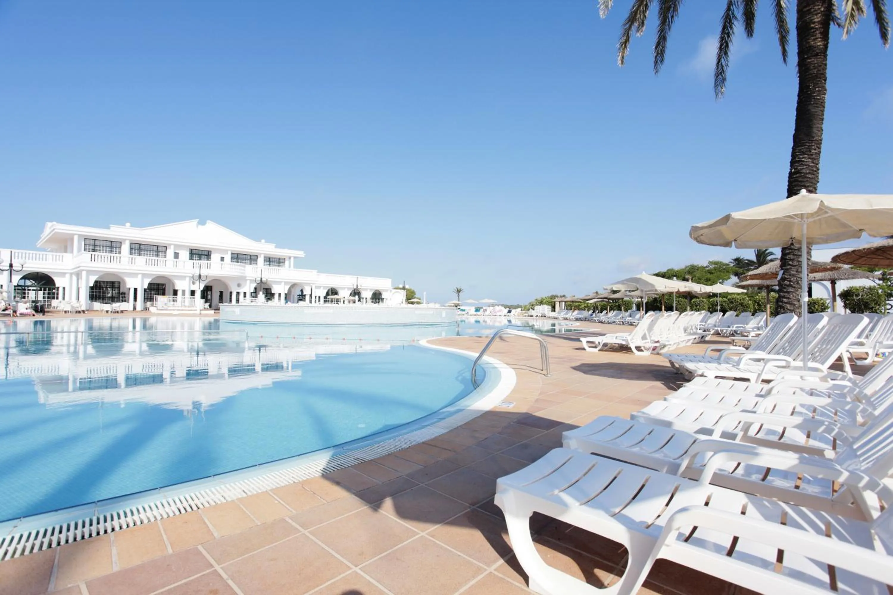 Property building in Grupotel Mar de Menorca