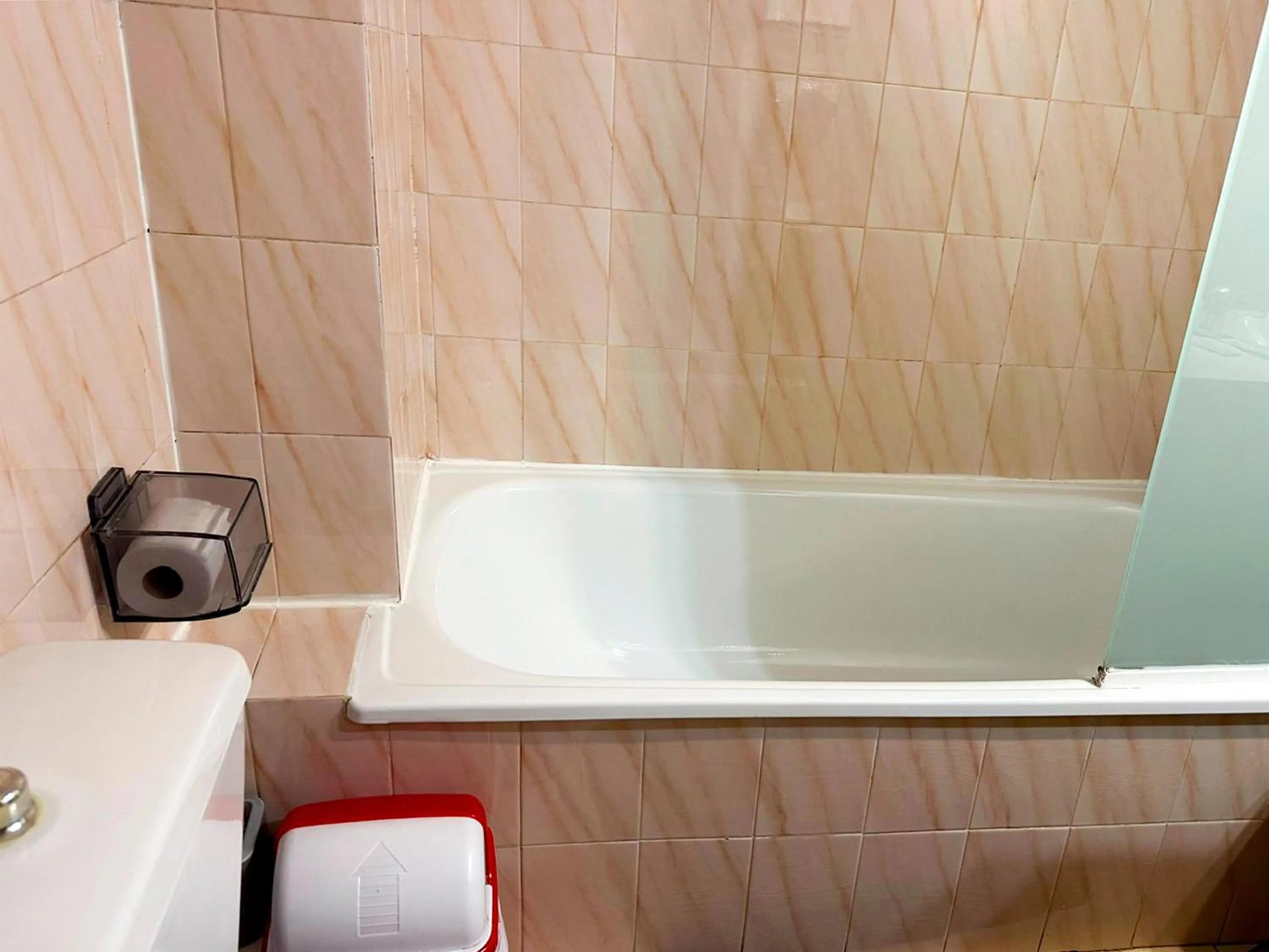 Bathroom in Apartamentos Solaris 3000