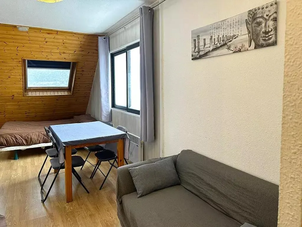 Dining area in Apartamentos Solaris 3000