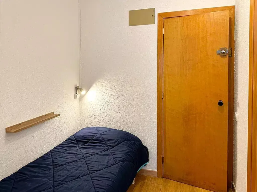 Bed in Apartamentos Solaris 3000