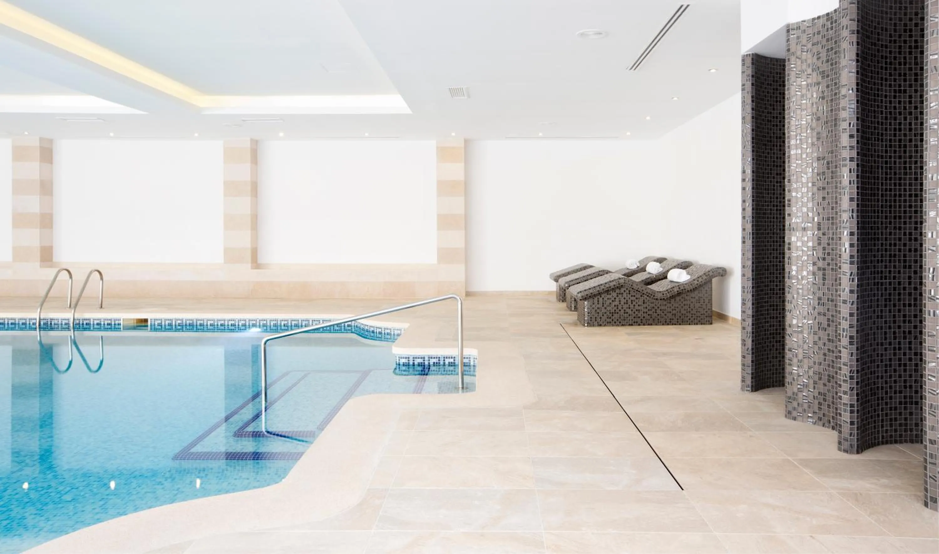 Public Bath in Grupotel Taurus Park