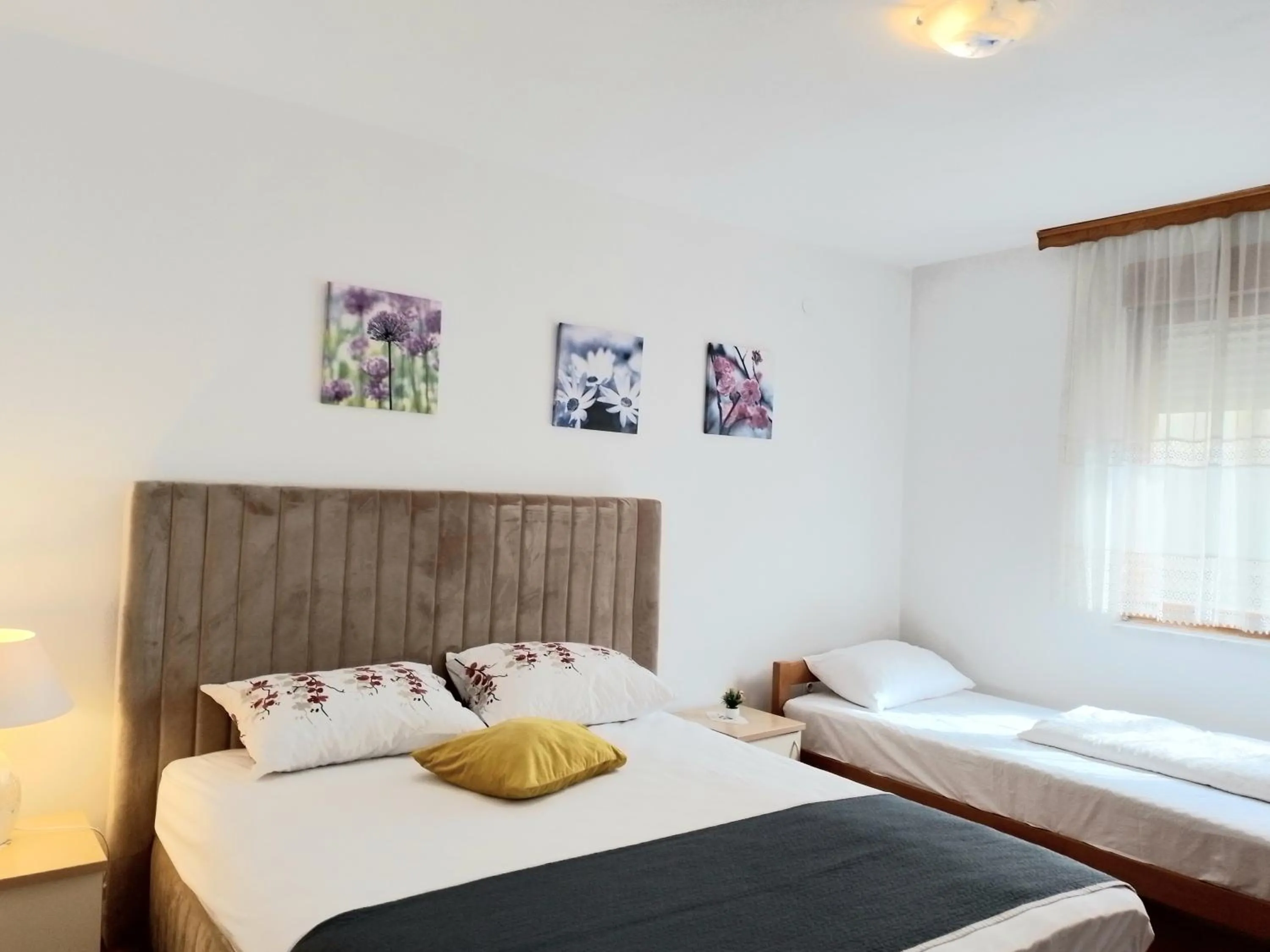 Bedroom, Bed in Guesthouse Sanja - Apartments 212