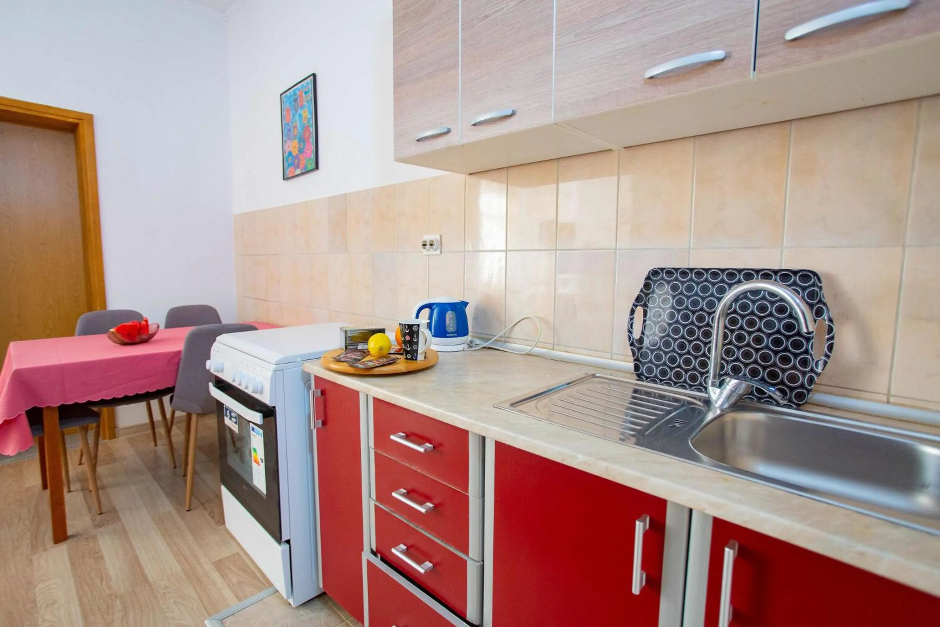 Coffee/tea facilities in Guesthouse Sanja - Apartments 212