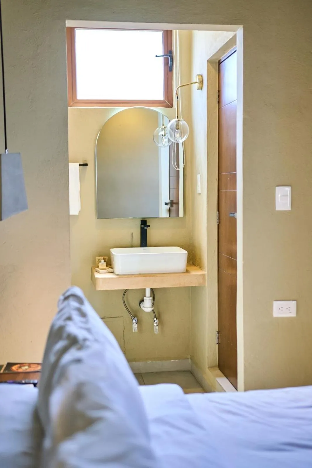 Bathroom, Bed in Hotel Scappata