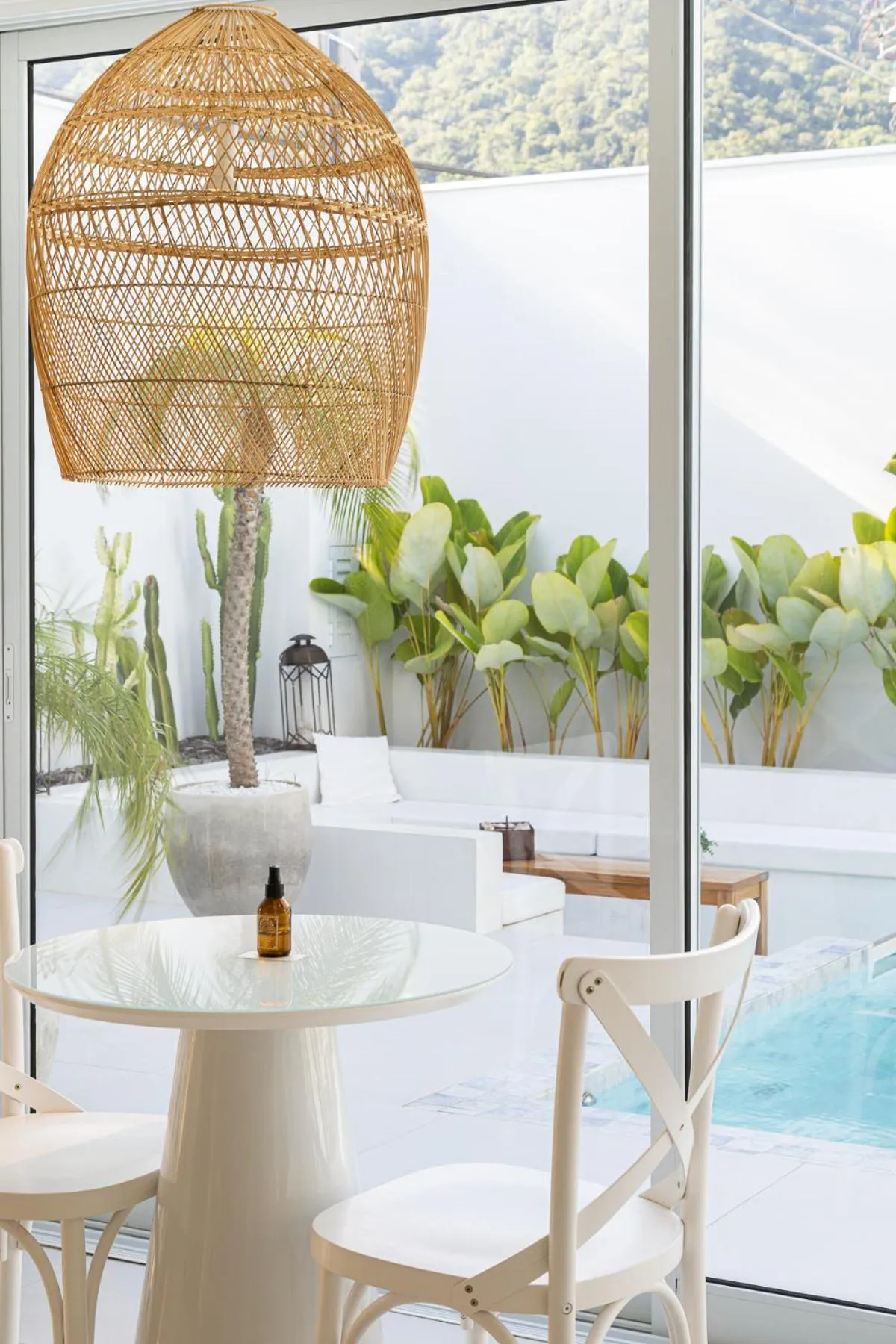 Pool view in Olisa Hotel Boutique