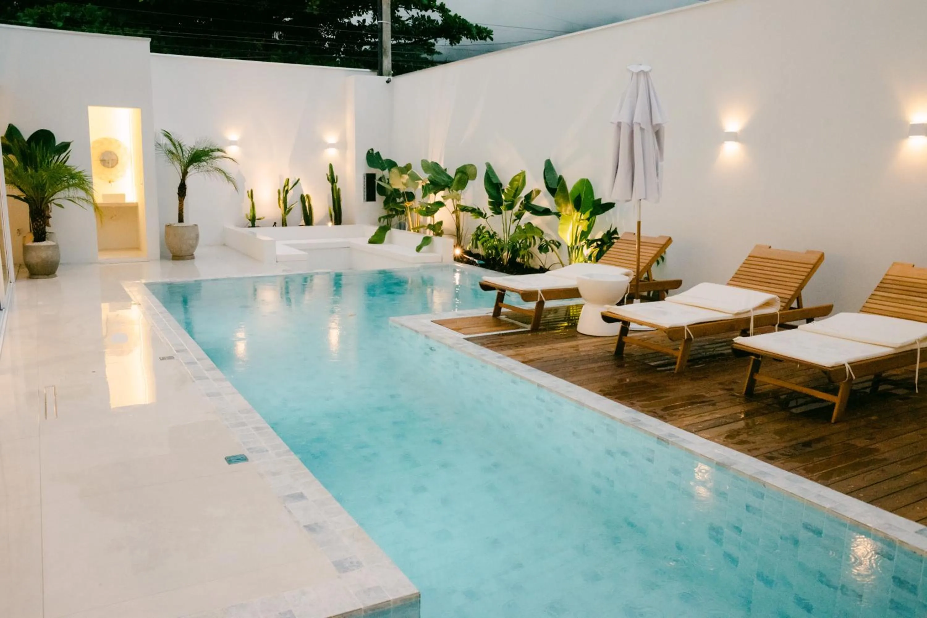 Pool view in Olisa Hotel Boutique