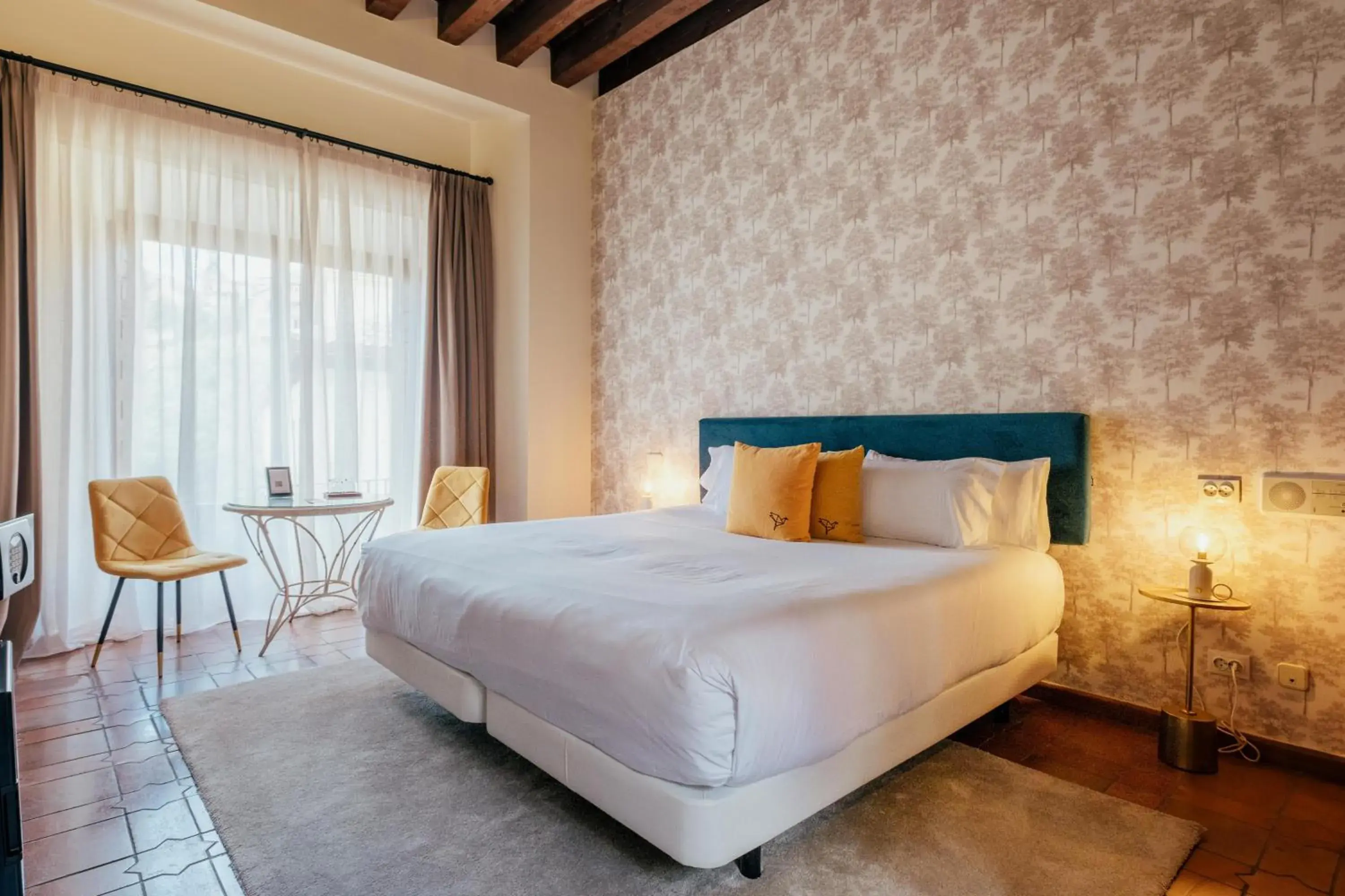 Deluxe Double or Twin Room in Hotel Cetina Palacio Ayala Berganza Deluxe Double or Twin Room in Hotel Cetina Palacio Ayala Berganza