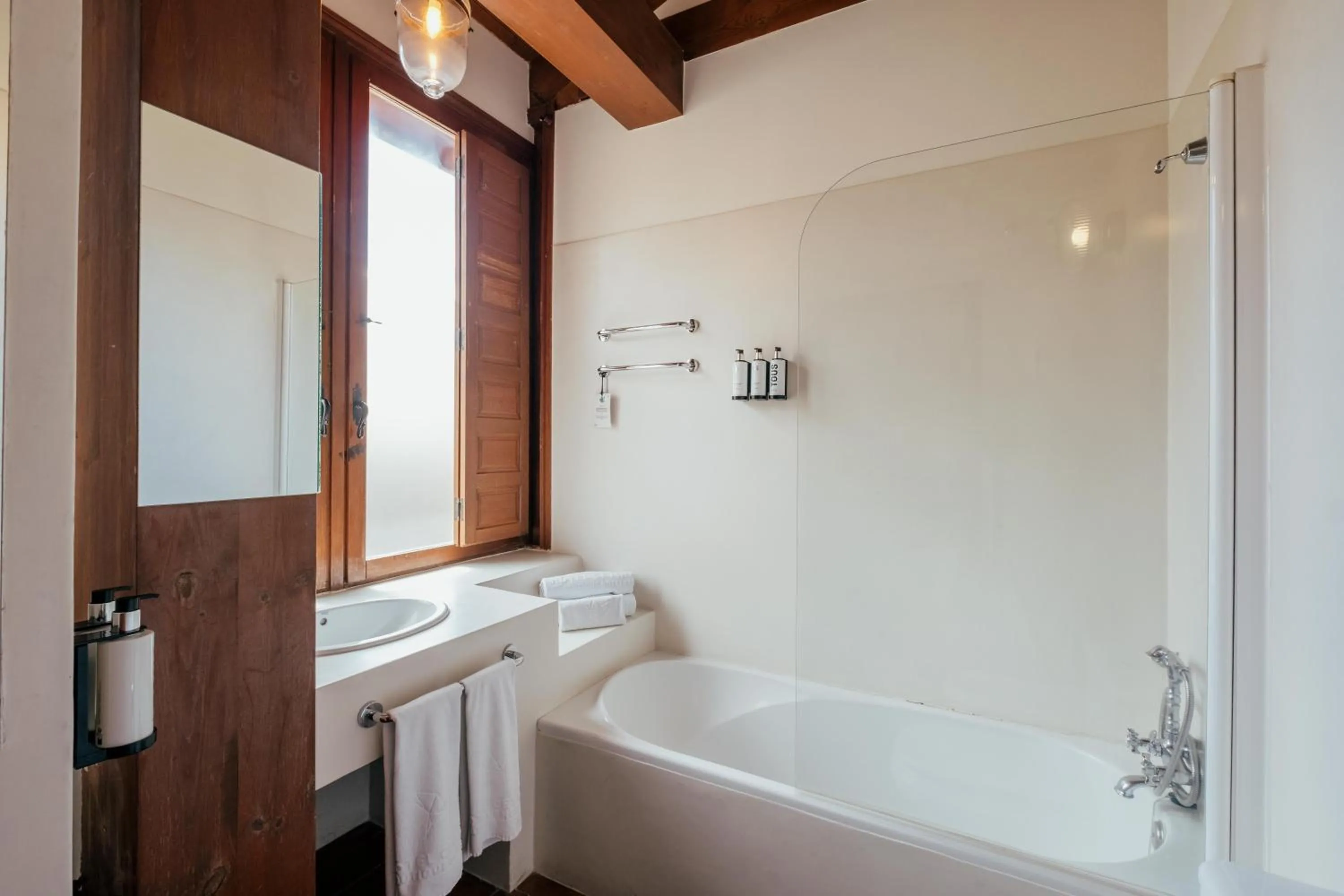 Bathroom in Hotel Cetina Palacio Ayala Berganza