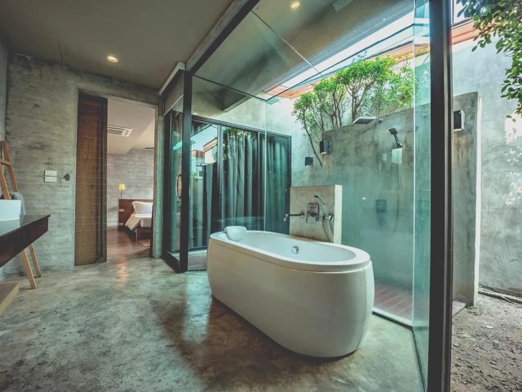 Sunday Sea Two Pool Villa Pattaya