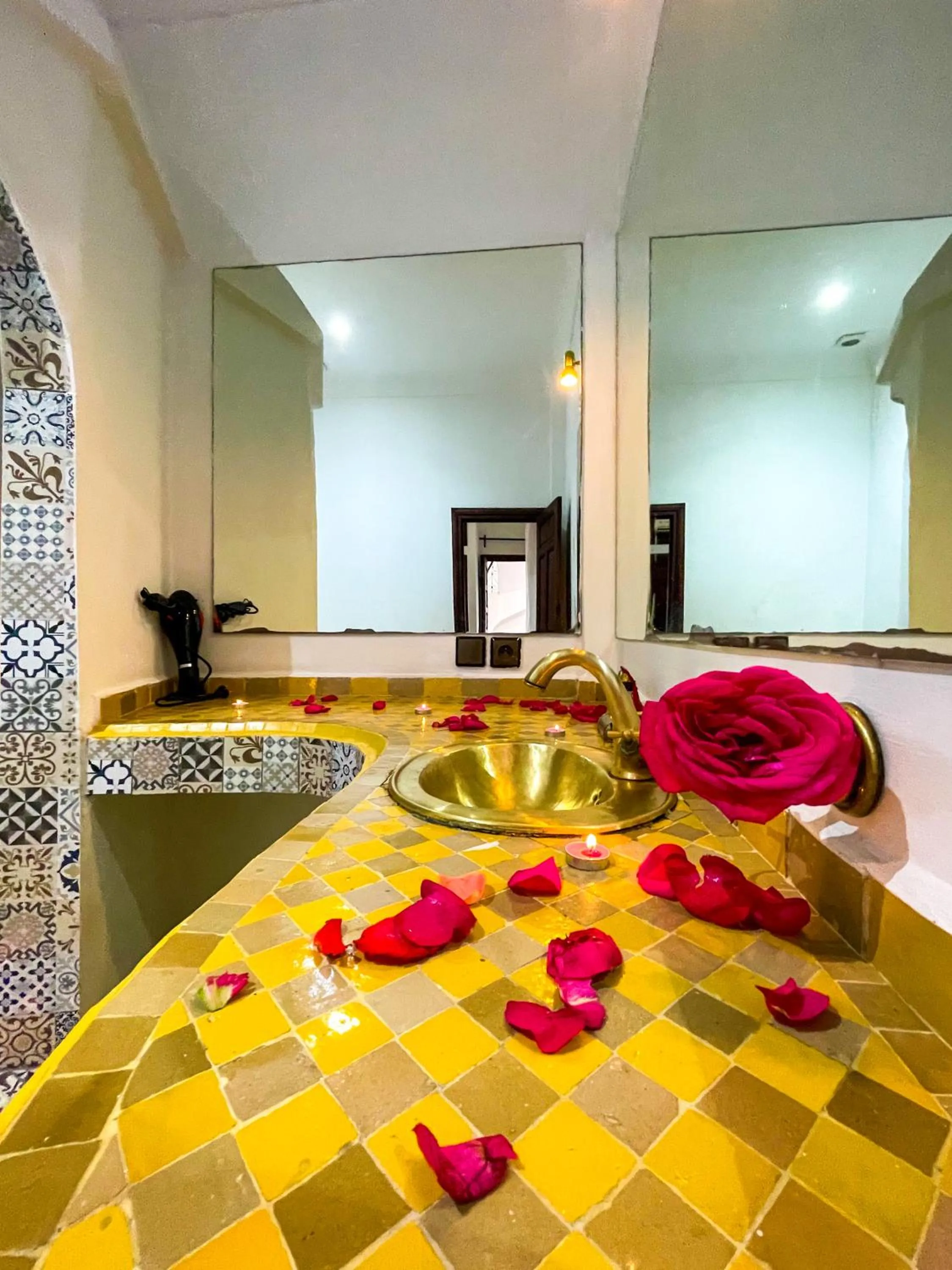 Bathroom in Riad karim