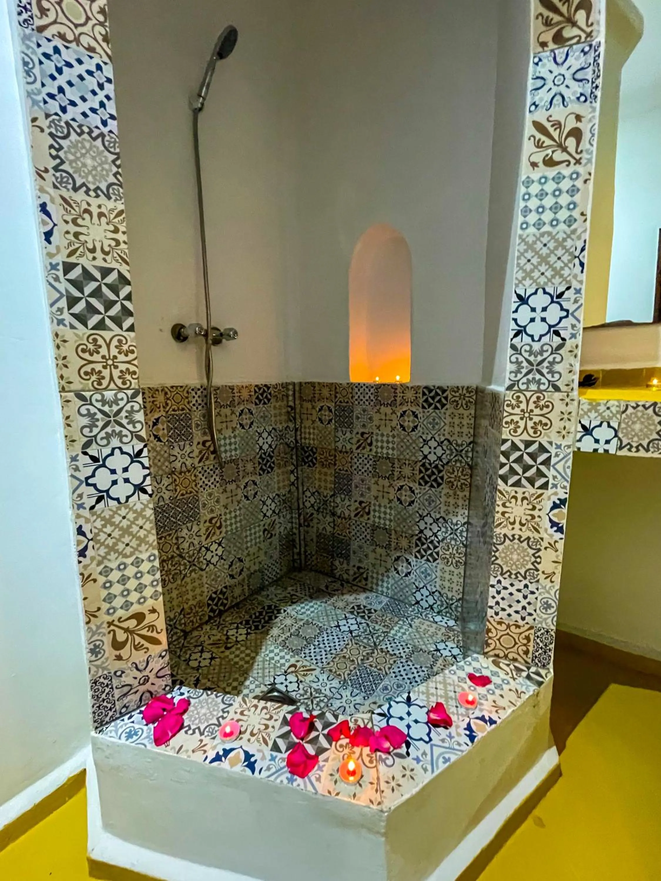 Bathroom in Riad karim