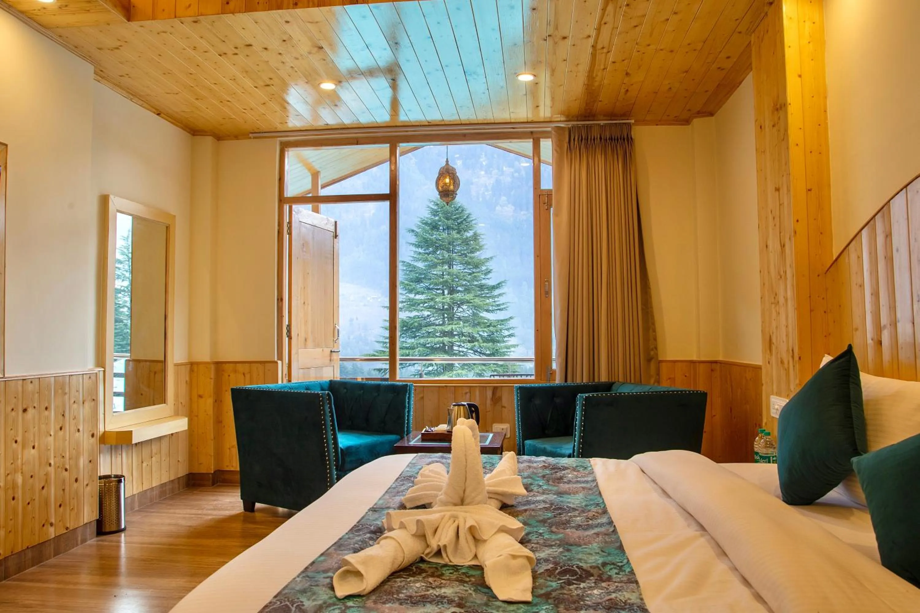 Living room in North Deodar Avenue, Manali