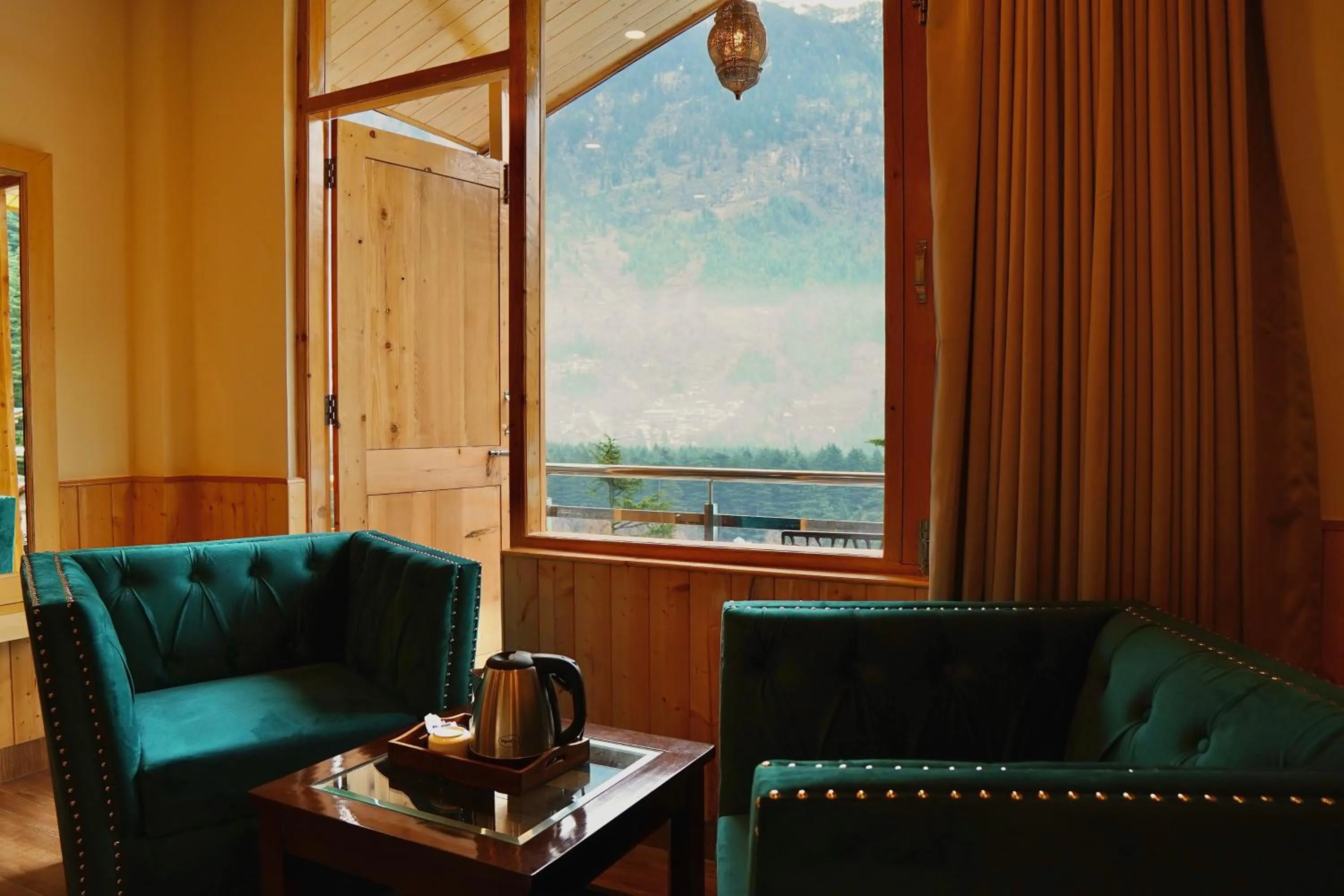 Seating area in North Deodar Avenue, Manali