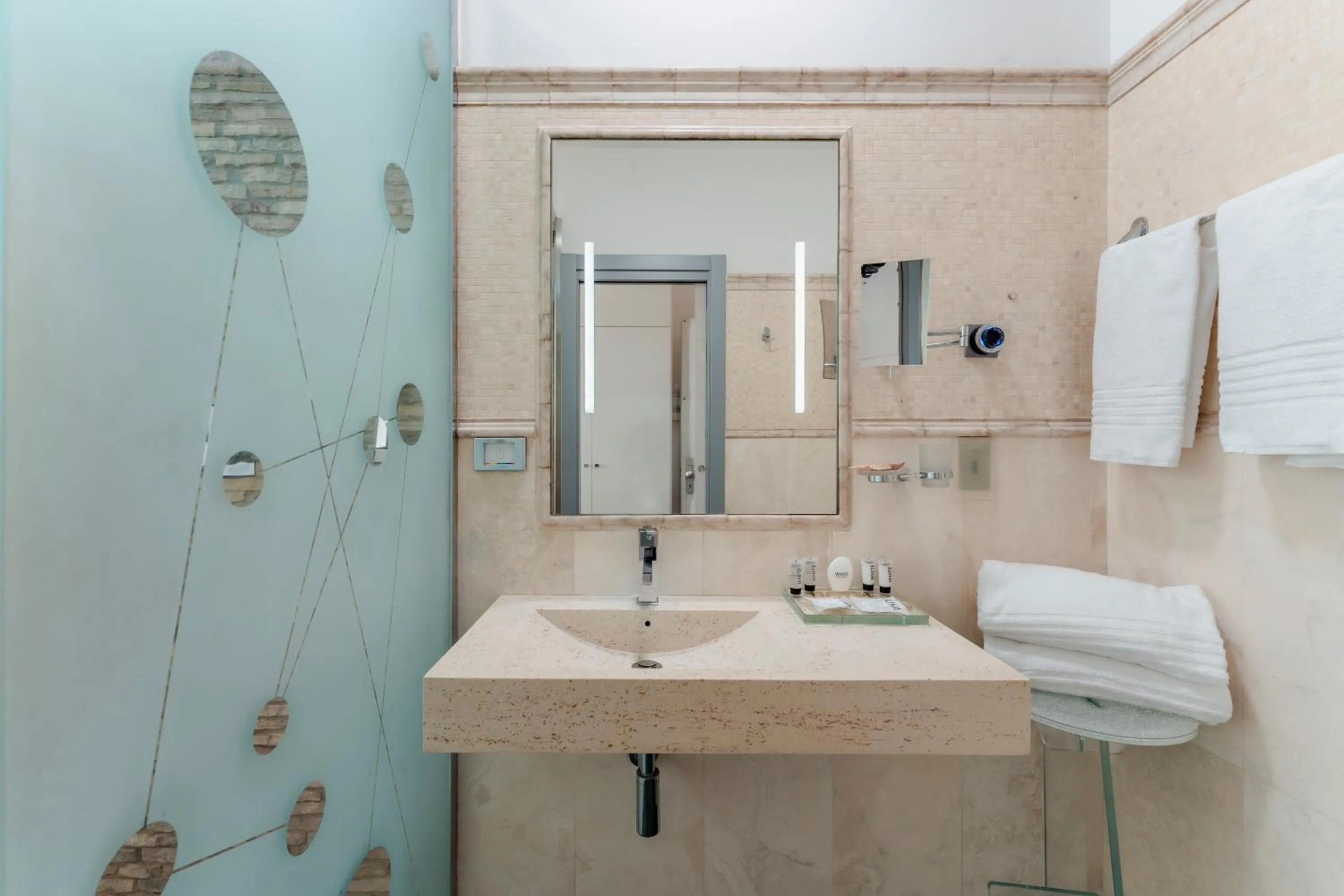 Bathroom in Hotel Trecento