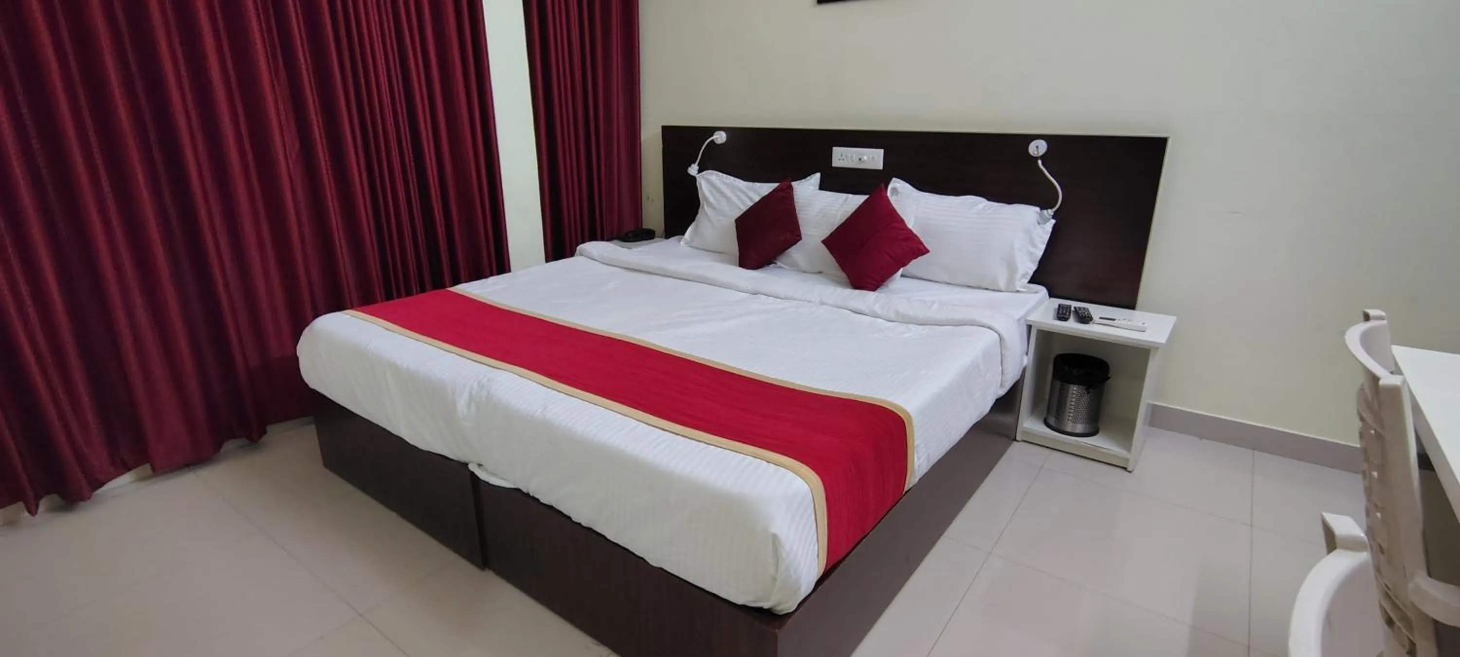 Bedroom, Bed in BLUEWAY RESIDENCY BUSINESS BOUTIQUE HOTEL