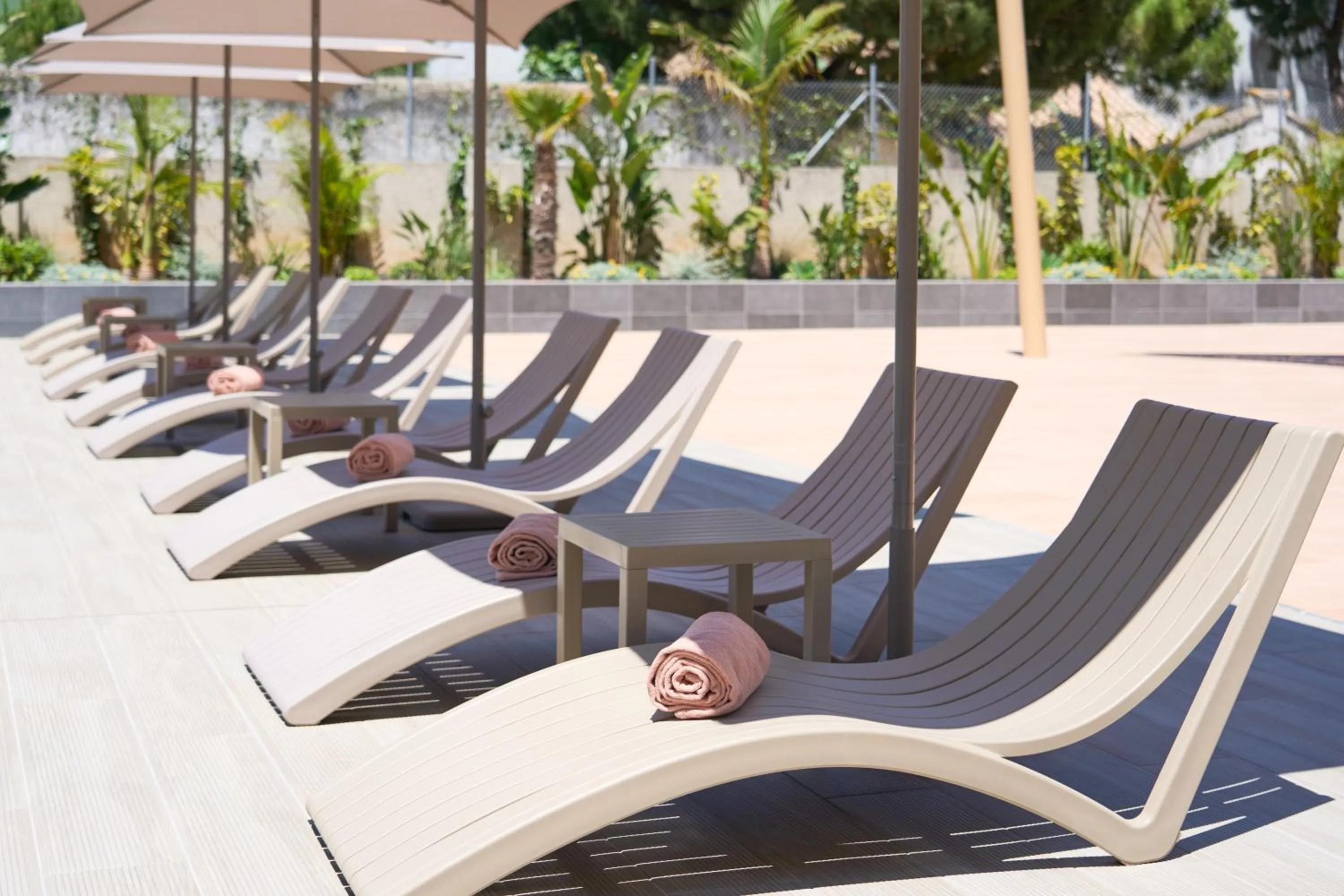 Pool view in Hotel Macià Doñana