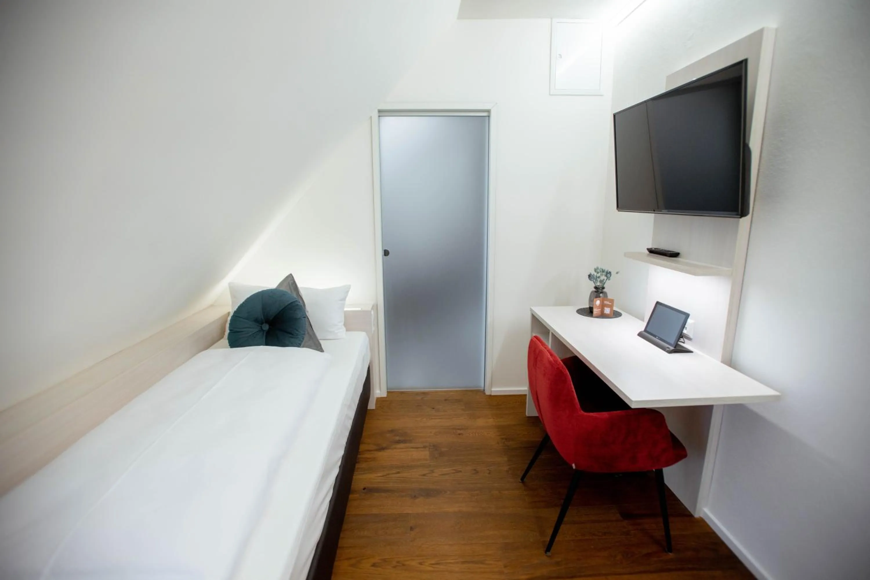 Bed in Reos Hotel Wangen